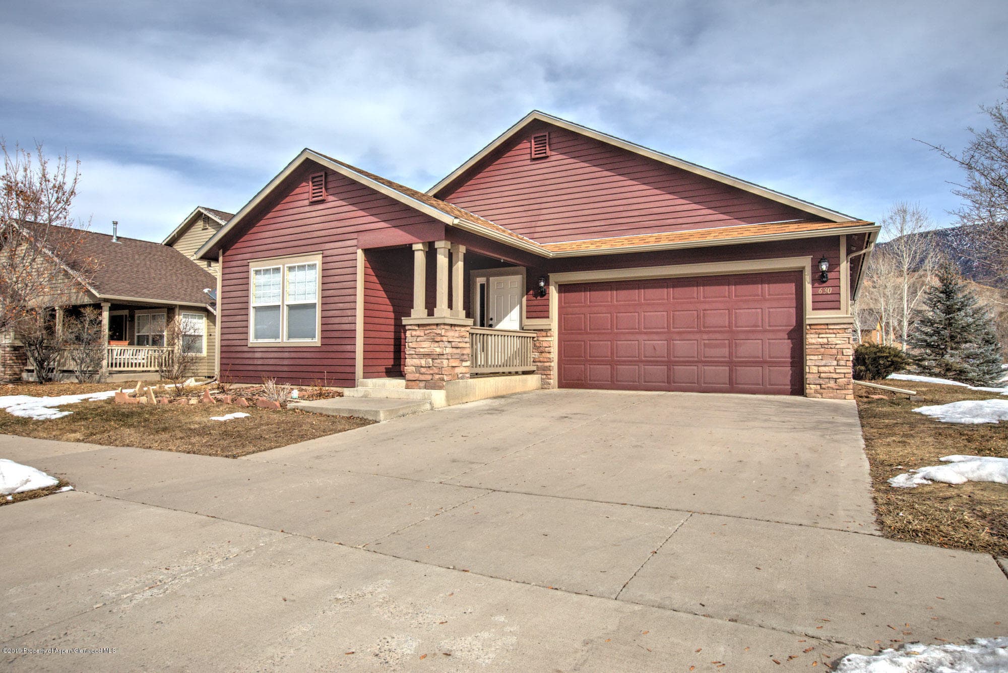 630 S Wildhorse Drive, New Castle, CO 81647 - Photo 1