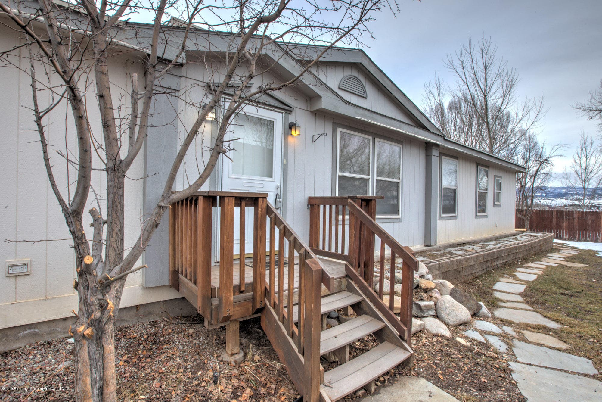 1817 Pheasant Cove, Silt, CO 81652 - Photo 1