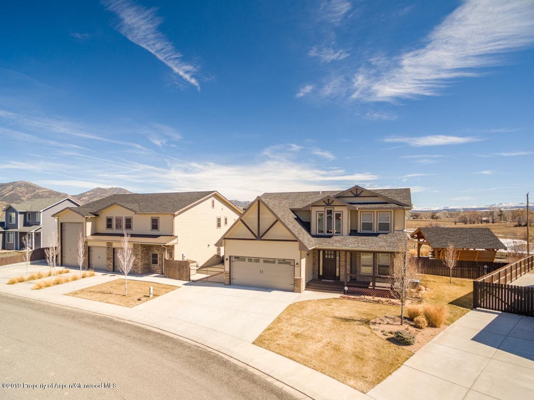 1317 E 17th Street, Rifle, CO 81650 - Photo 3