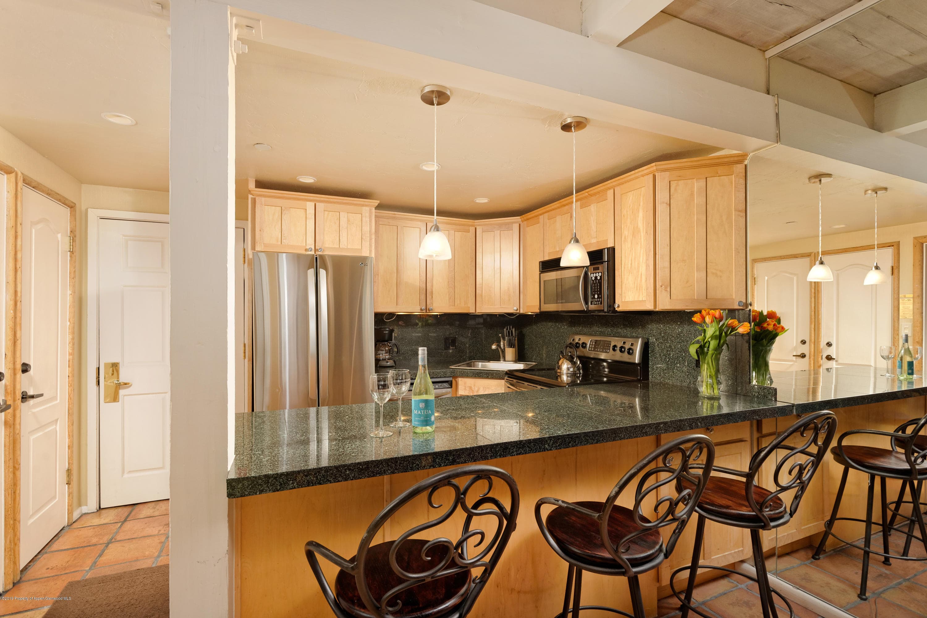 617 E Cooper Avenue 401 - Photo 4