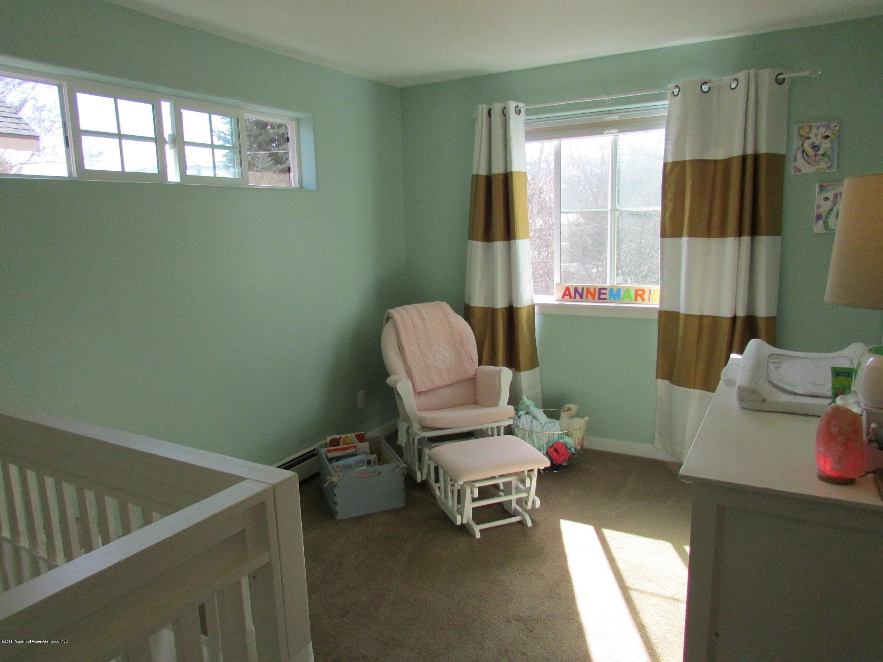 327 W 8th Court, Carbondale, CO 81623 - Photo 14
