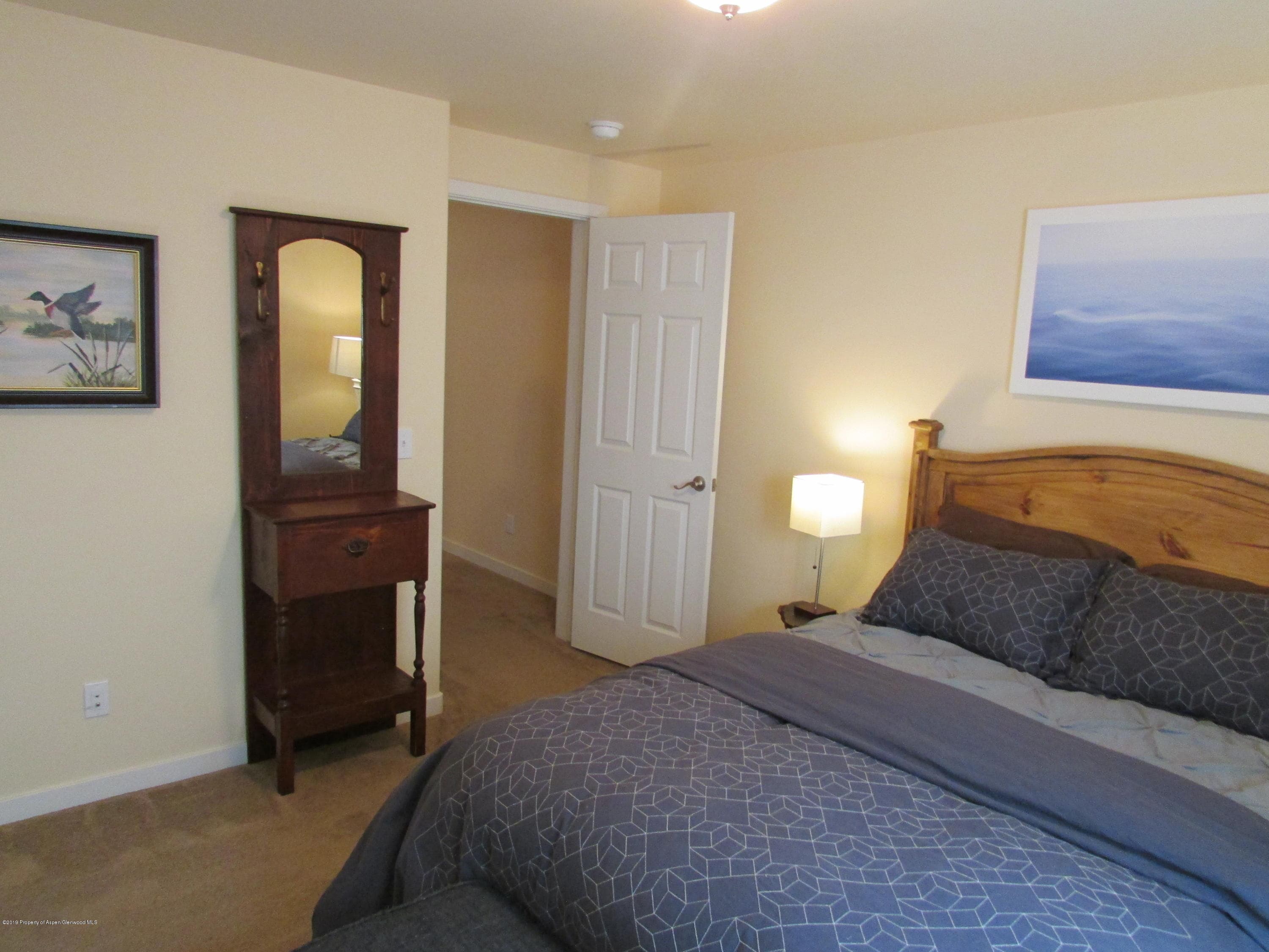 327 W 8th Court, Carbondale, CO 81623 - Photo 17