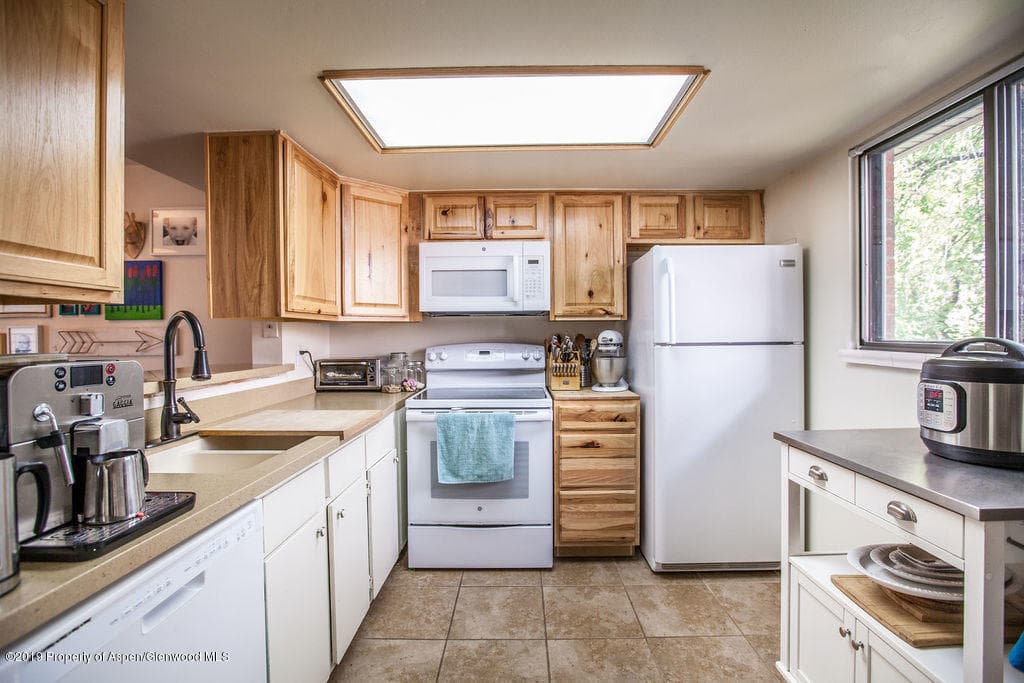 681 S 2nd Street D, Carbondale, CO 81623 - Photo 6