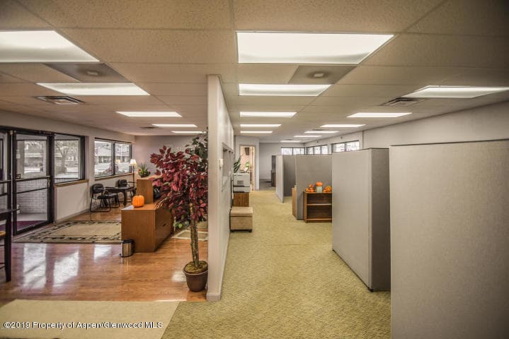 690 W Victory Way, Craig, CO 81625 - Photo 4
