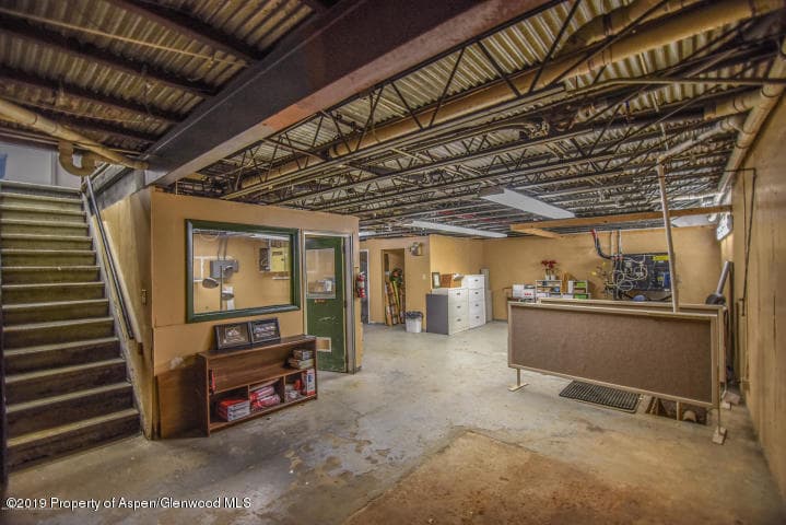 690 W Victory Way, Craig, CO 81625 - Photo 11