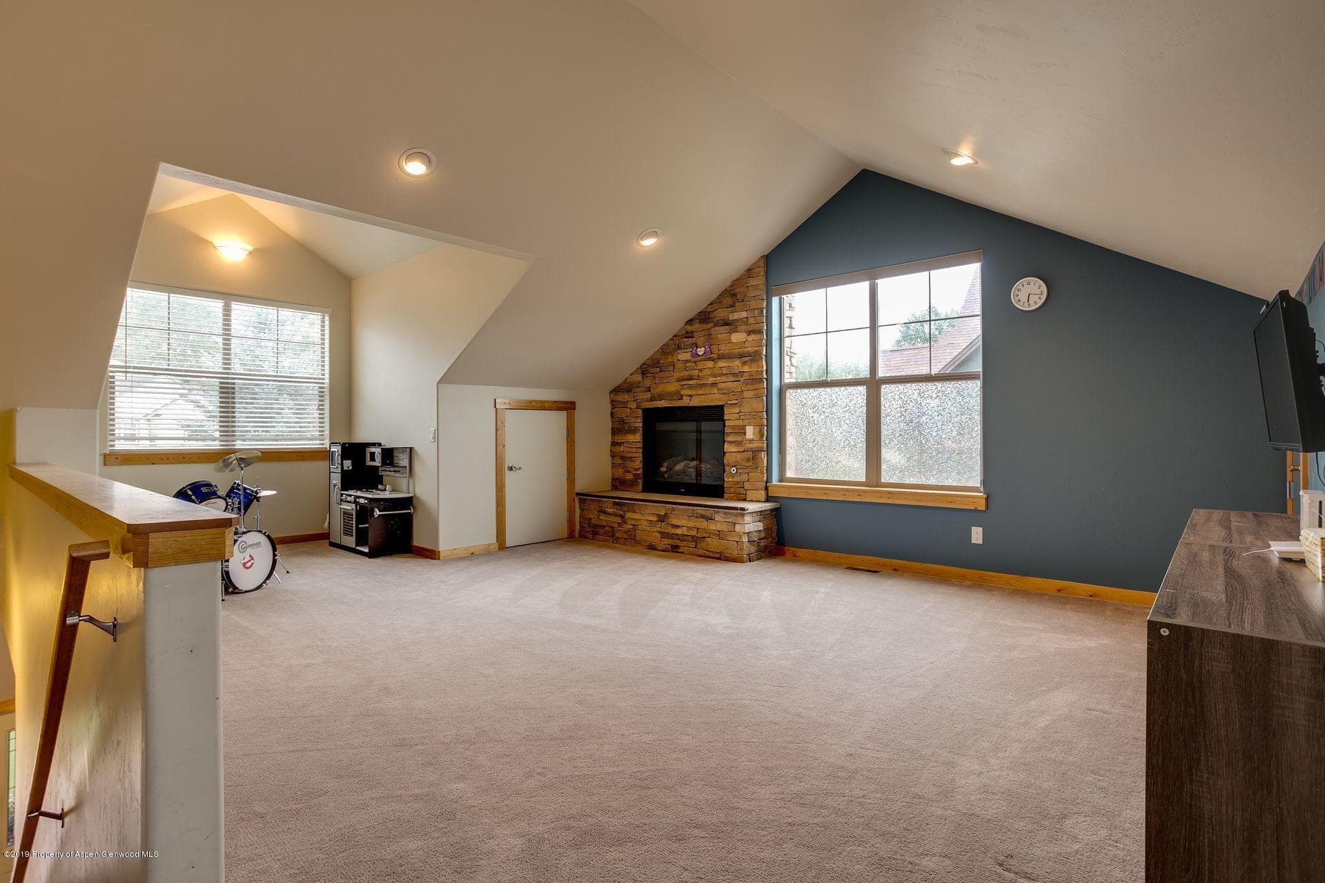651 N Wildhorse Drive, New Castle, CO 81647 - Photo 13