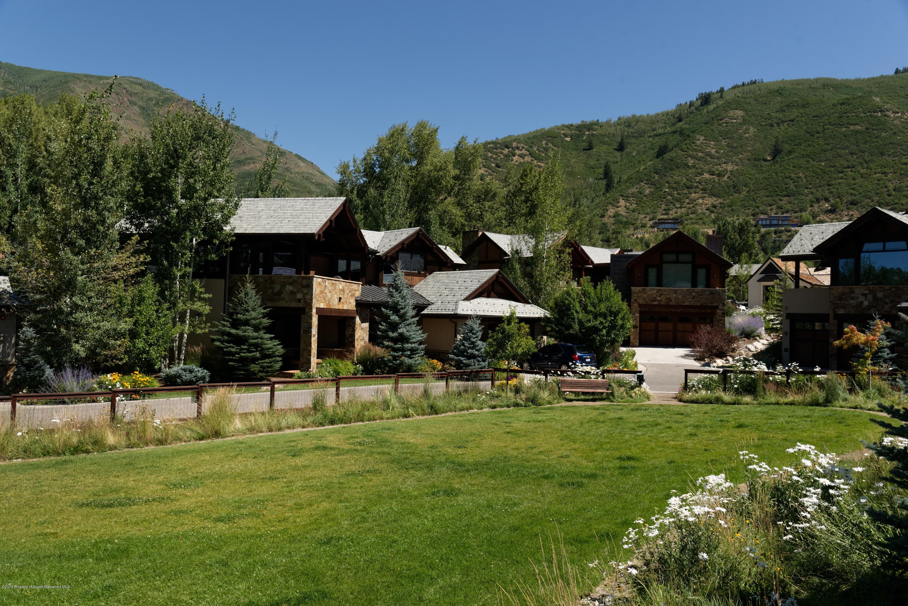 543/549 Walnut Street, Aspen, CO 81611 - Photo 9