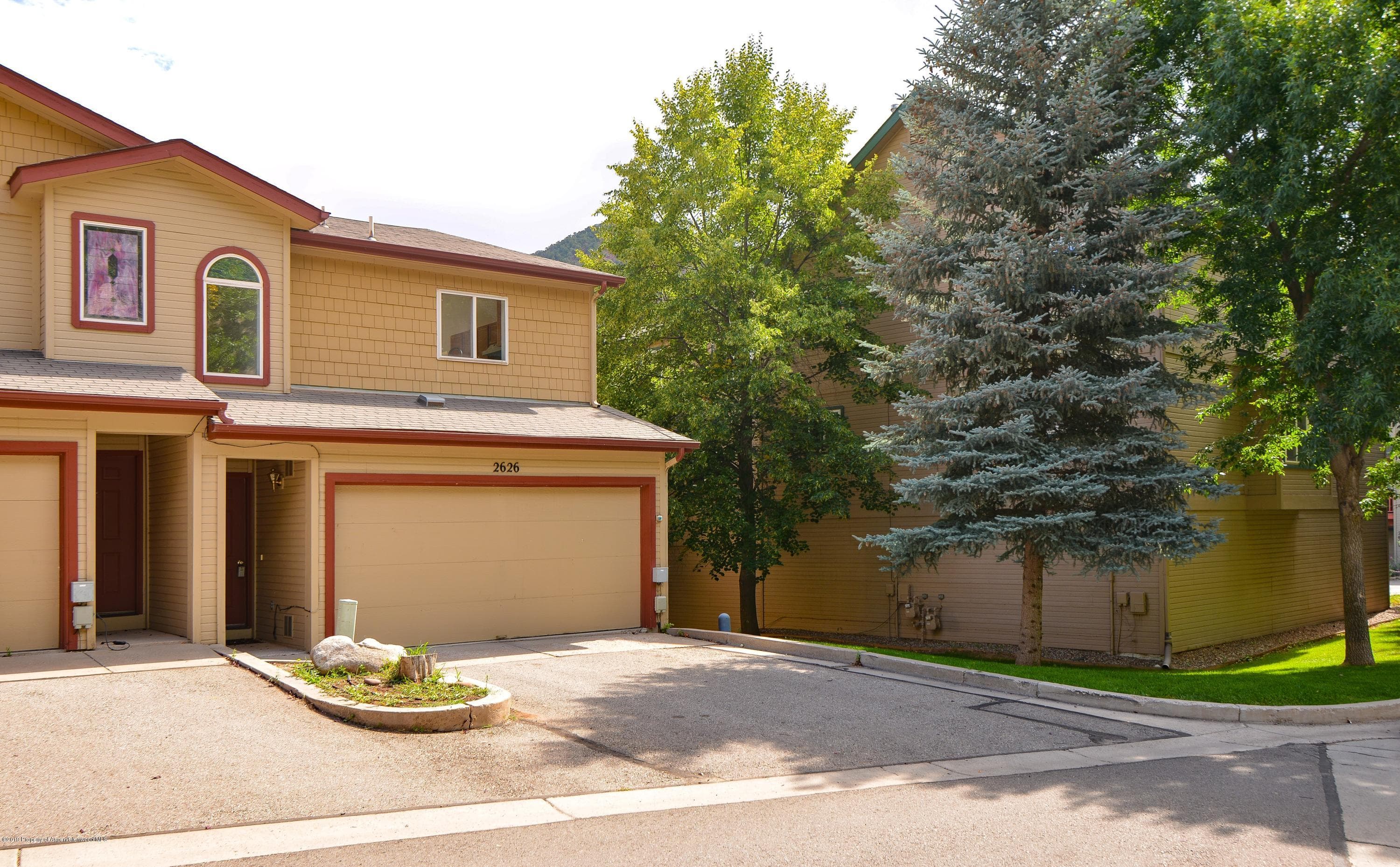 2626 Woodberry Drive, Glenwood Springs, CO 81601 - Photo 2