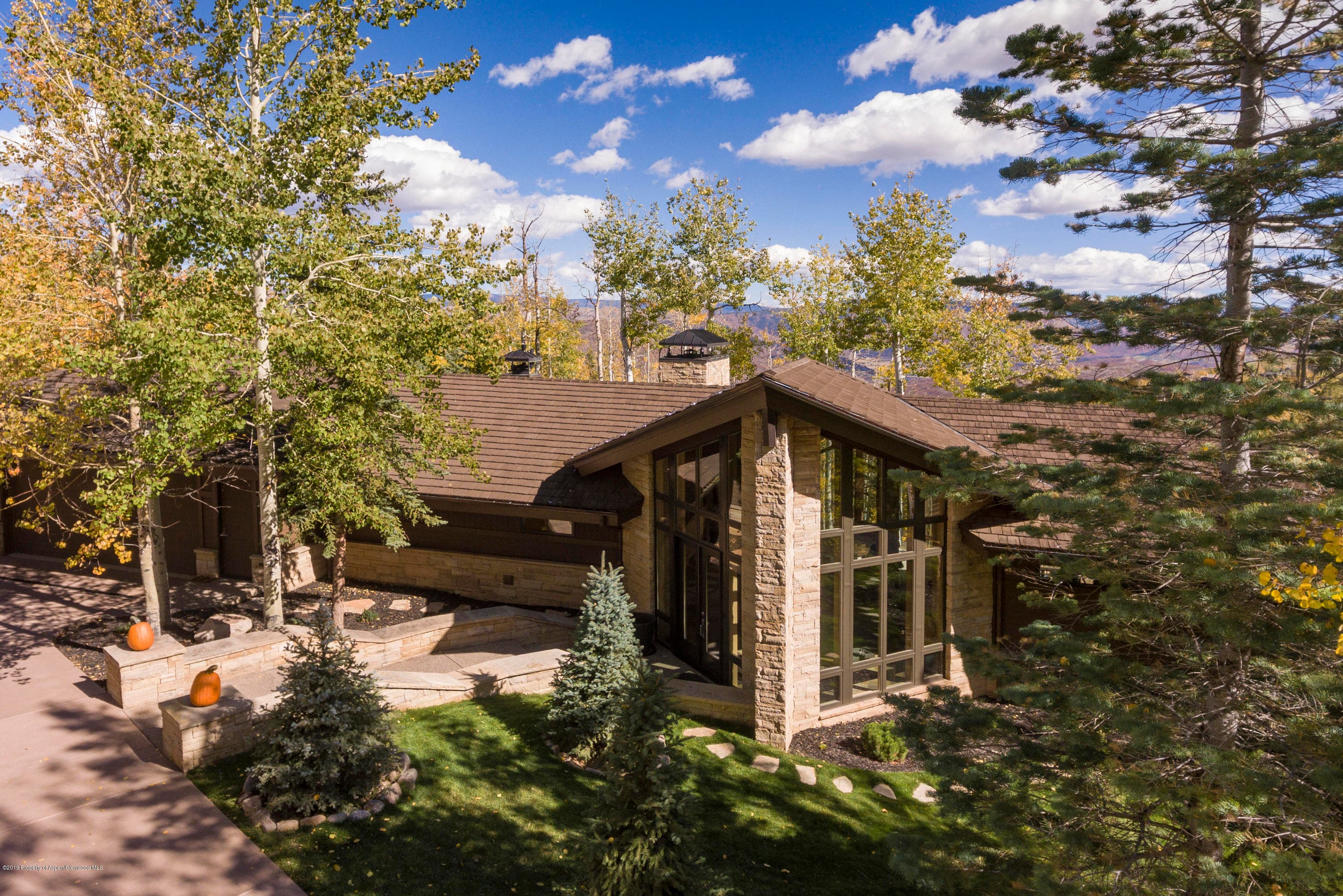 18 Pine Lane - Photo 3