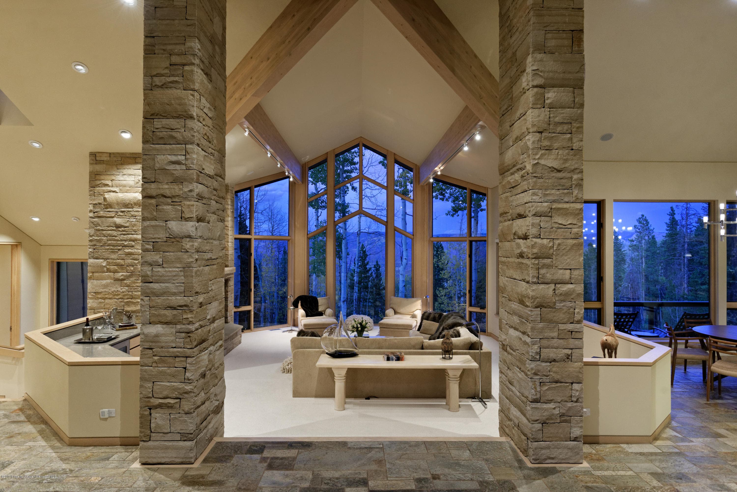 18 Pine Lane - Photo 8