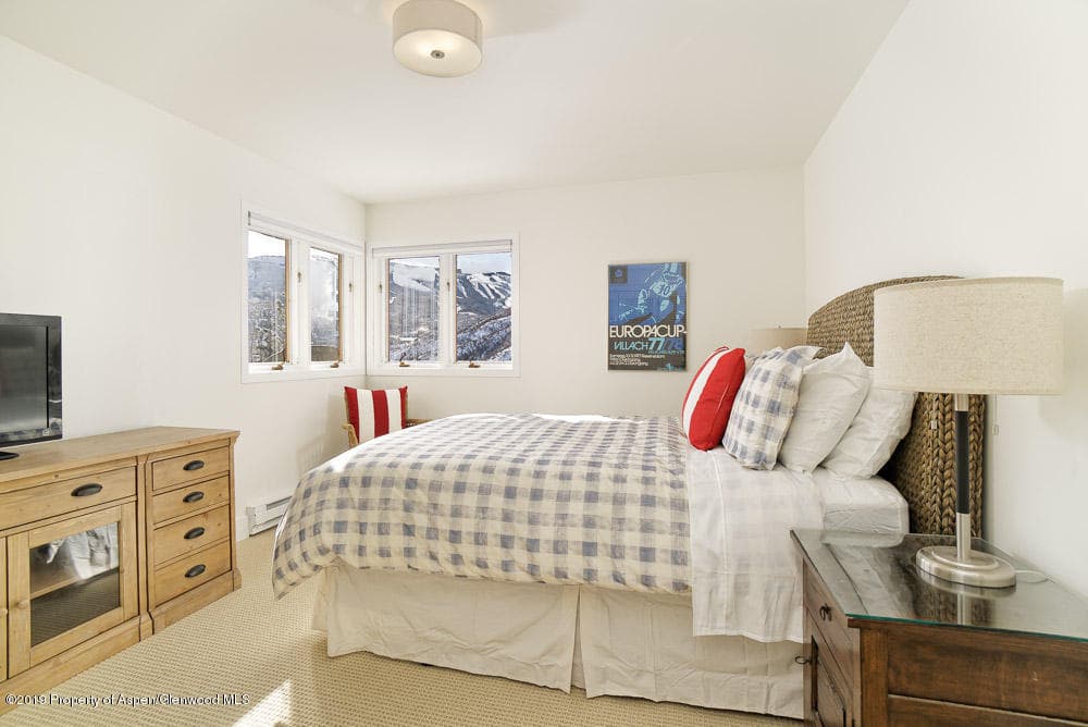 104 Wildridge Lane - Photo 11