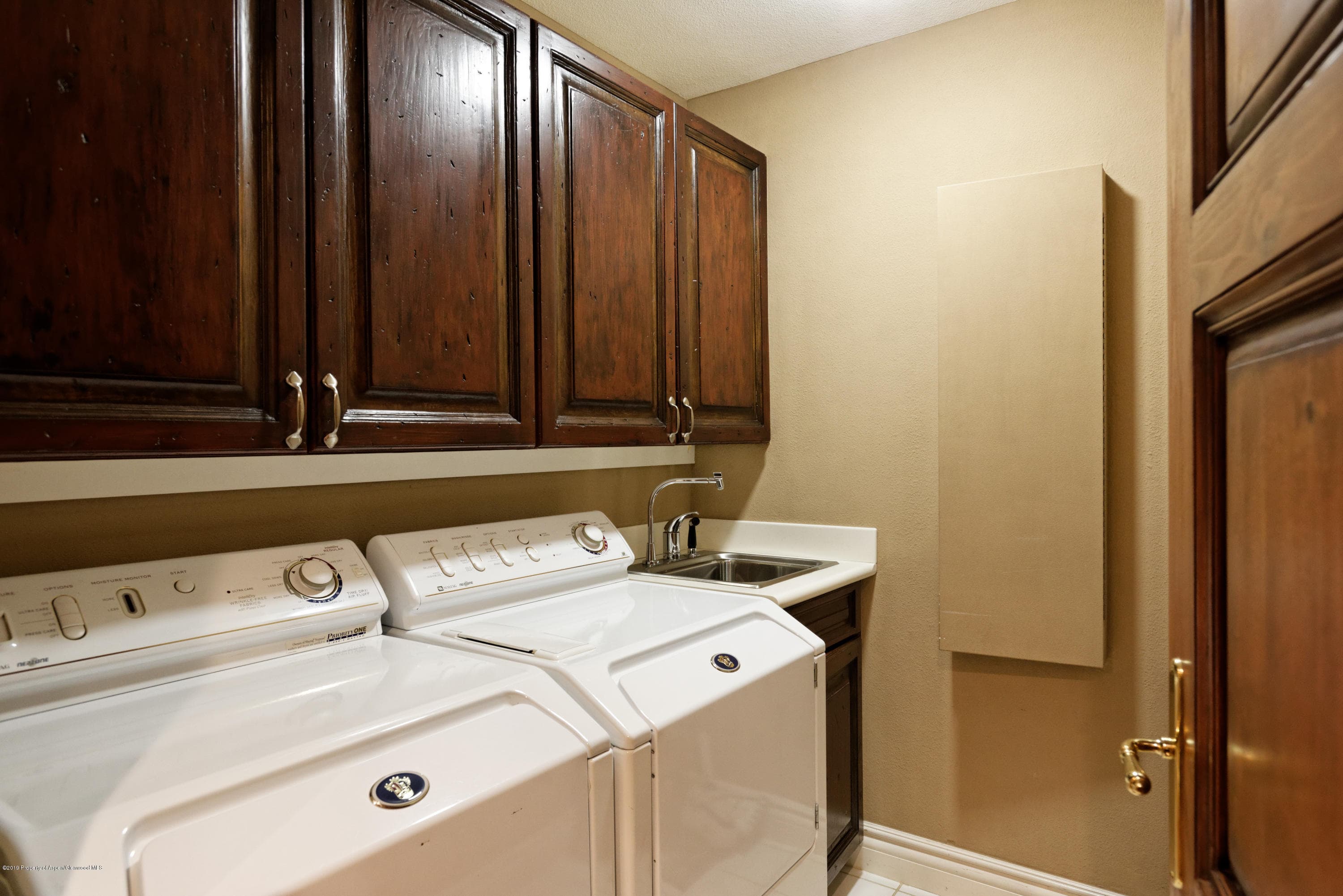 700 E Cooper Avenue, Aspen, CO 81611 - Photo 30