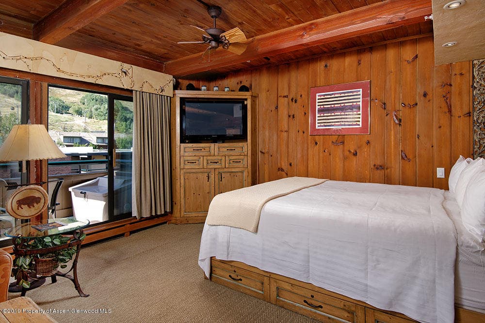 617 E Cooper Avenue #407 - Photo 2