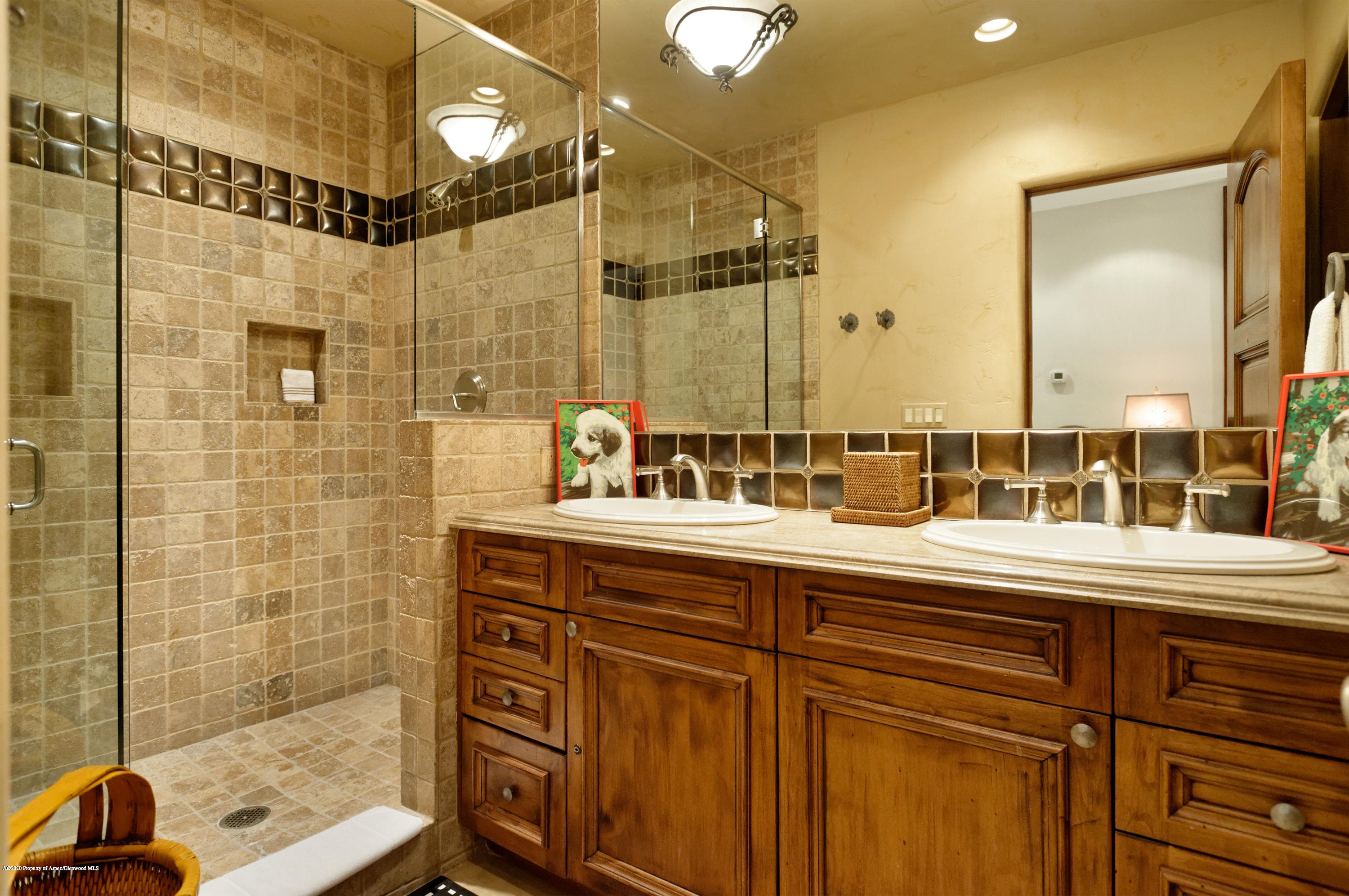Property - Photo 16