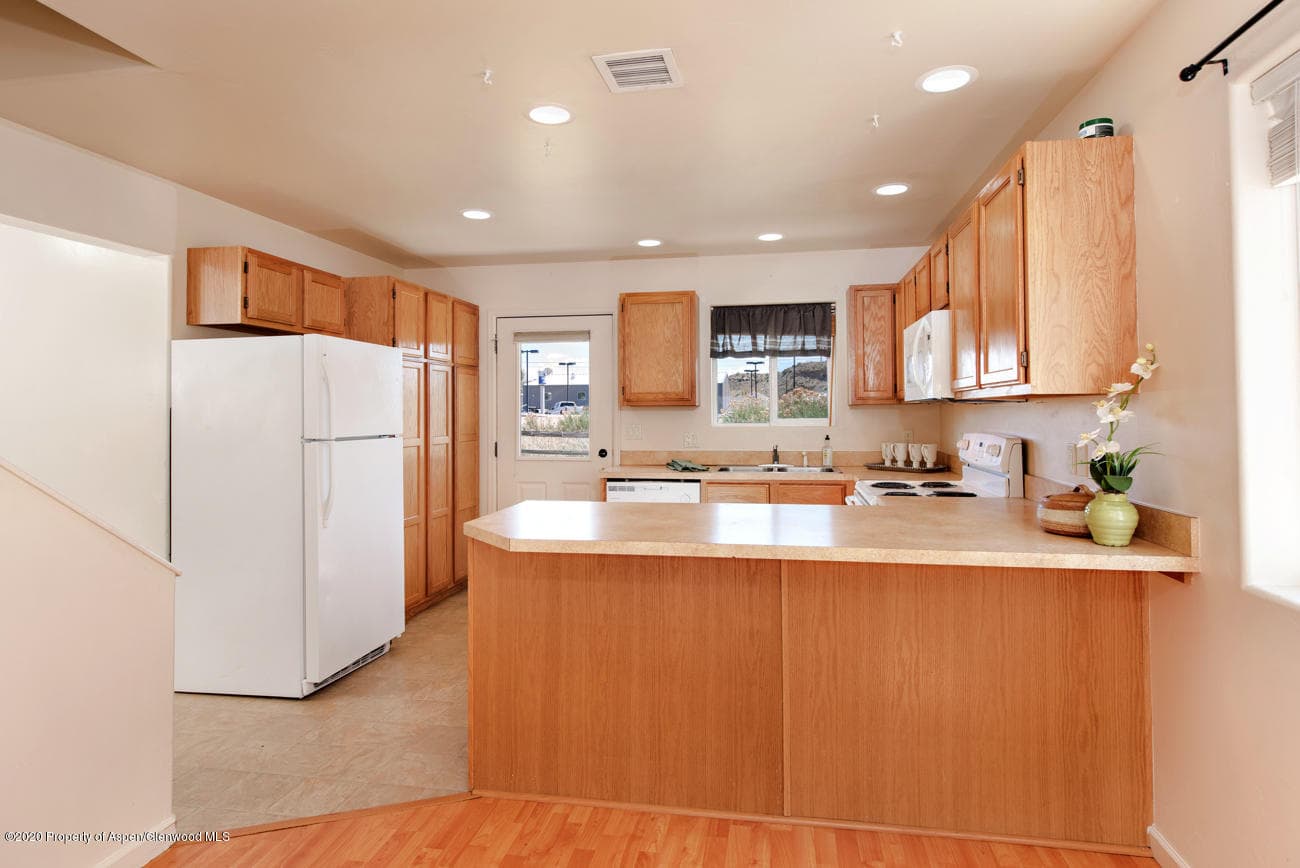 152 W 26th Street, Rifle, CO 81650 - Photo 6