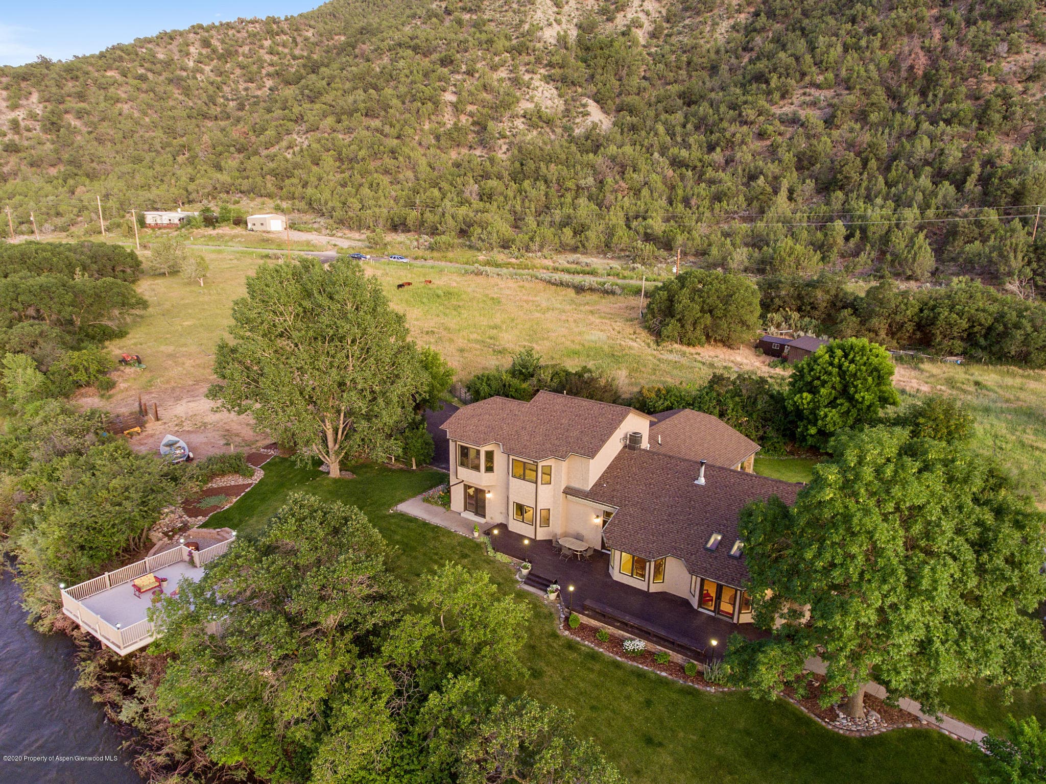 2859 County Road 335, New Castle, CO 81647 - Photo 2