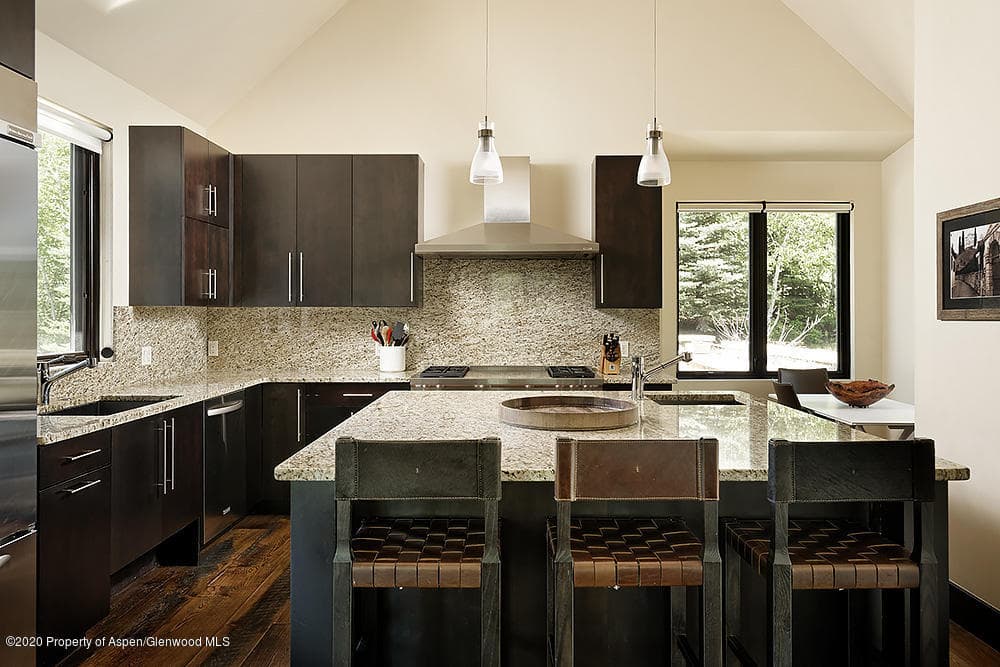 190 W Lupine Drive - Photo 6