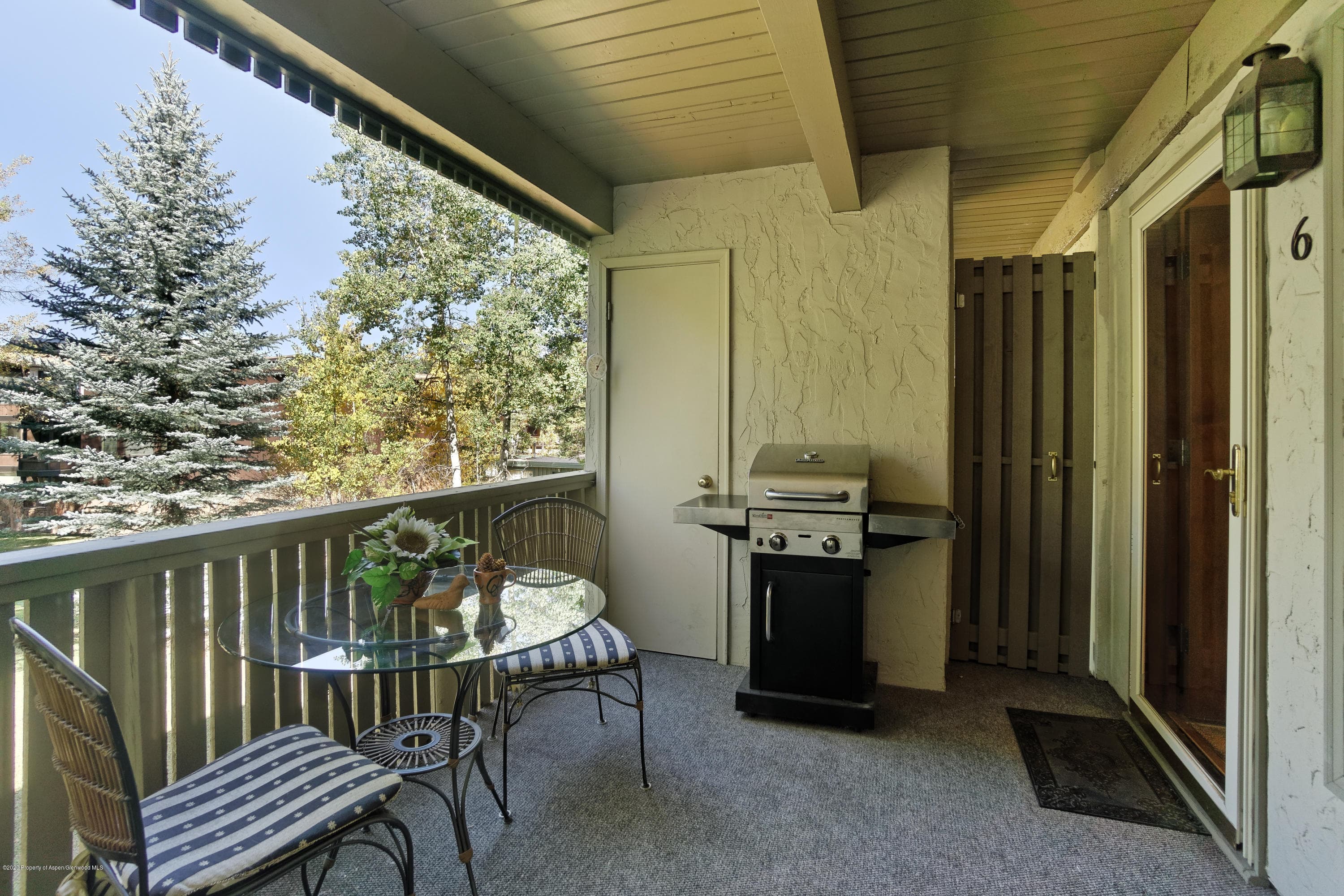 601 S West End Street 6 - Photo 8