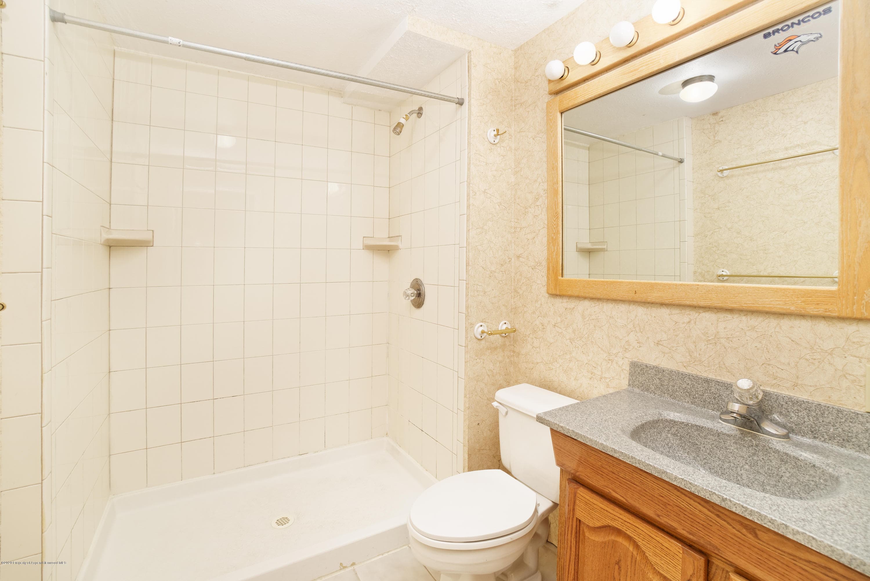 100 N 8th Street 3 - Photo 8
