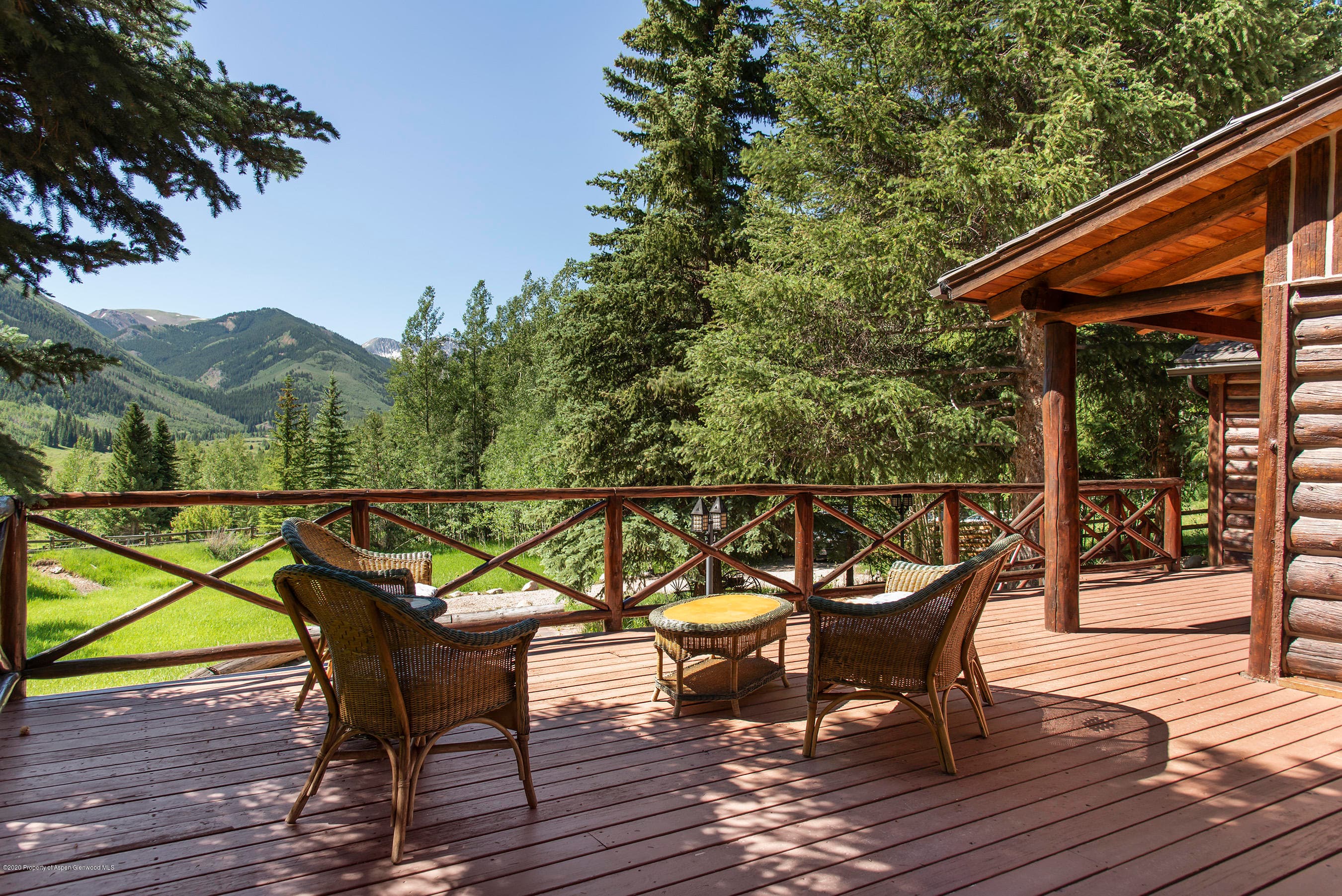 10081 Castle Creek Road - Photo 6