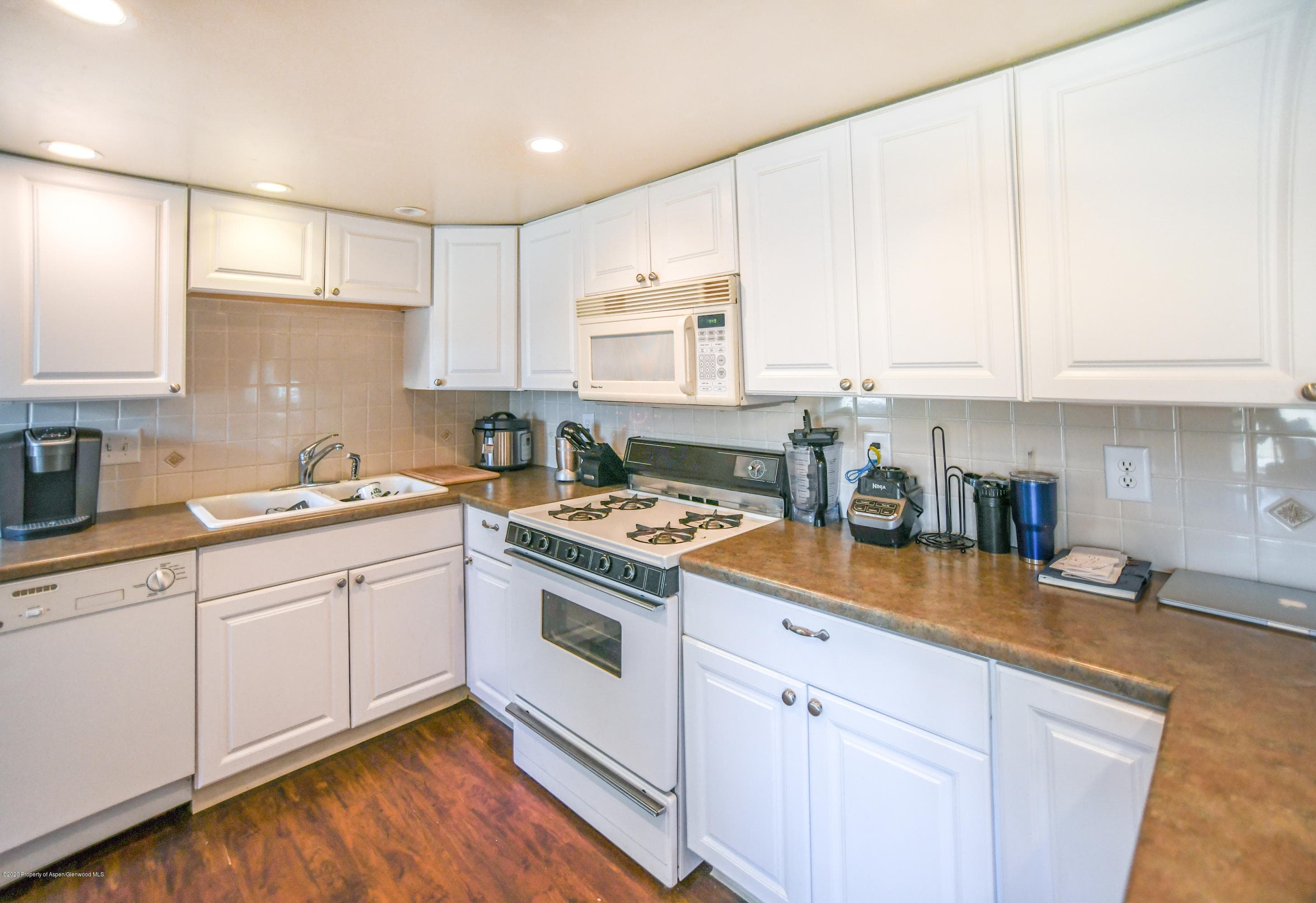 825 E 7th Street #10, Craig, CO 81625 - Photo 12