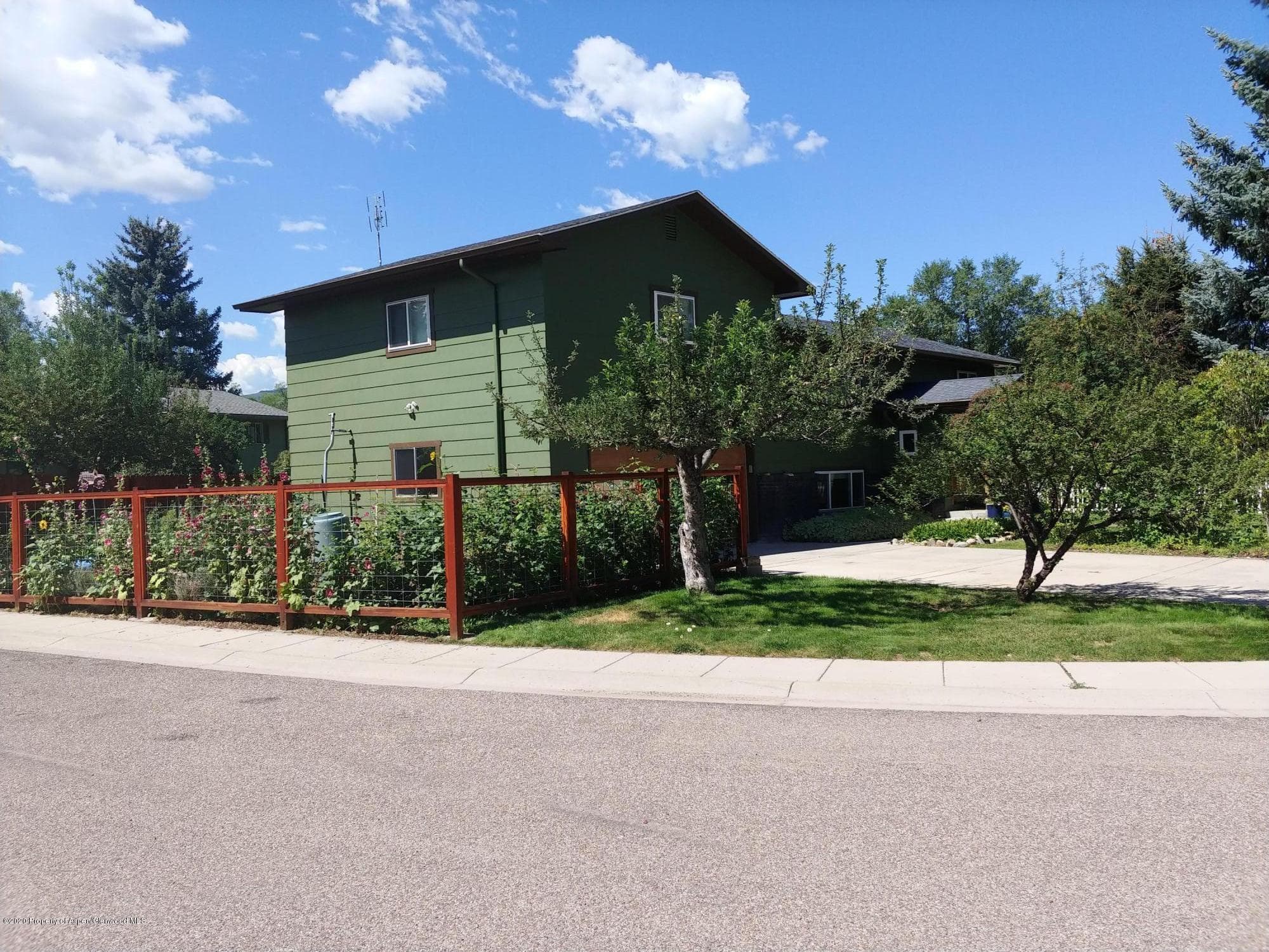 21 Crystal Circle, Carbondale, CO 81623 - Photo 2