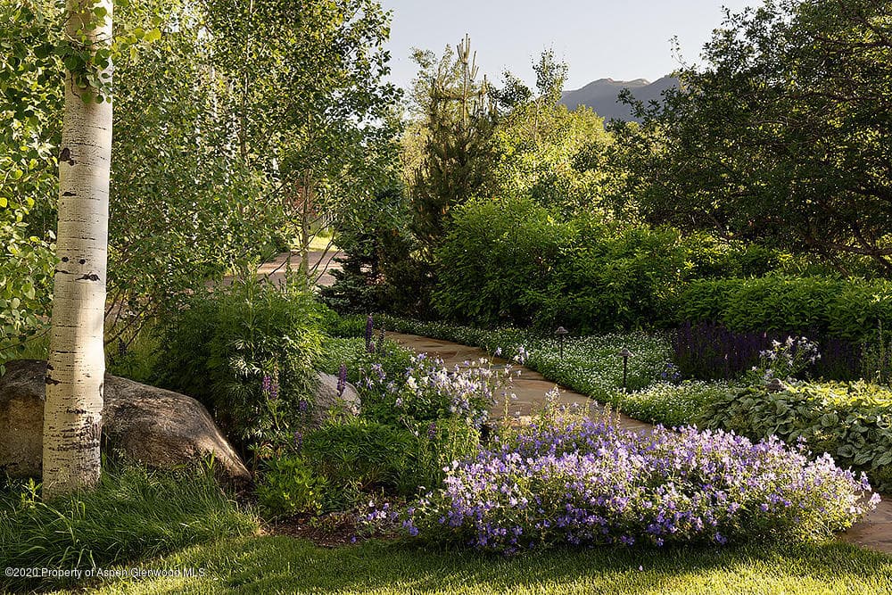 65 Glen Garry Drive - Photo 12