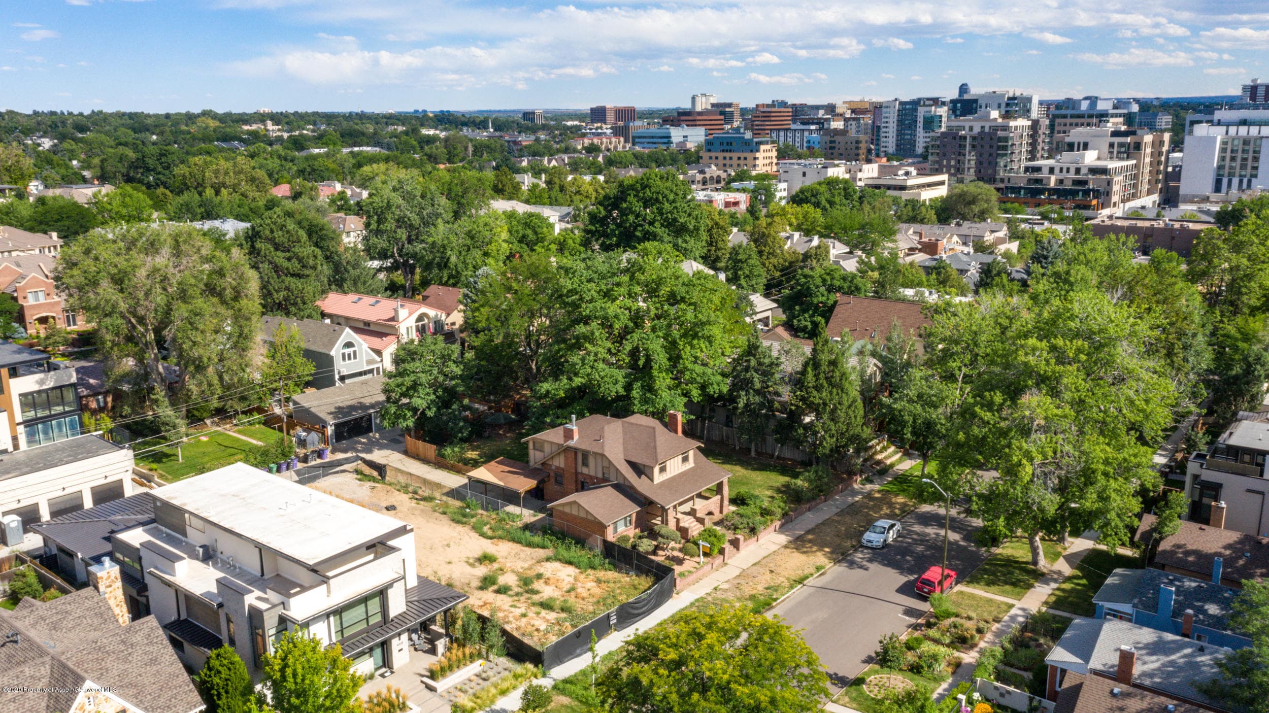 454 Milwaukee Street, Denver, CO 80206 - Photo 3