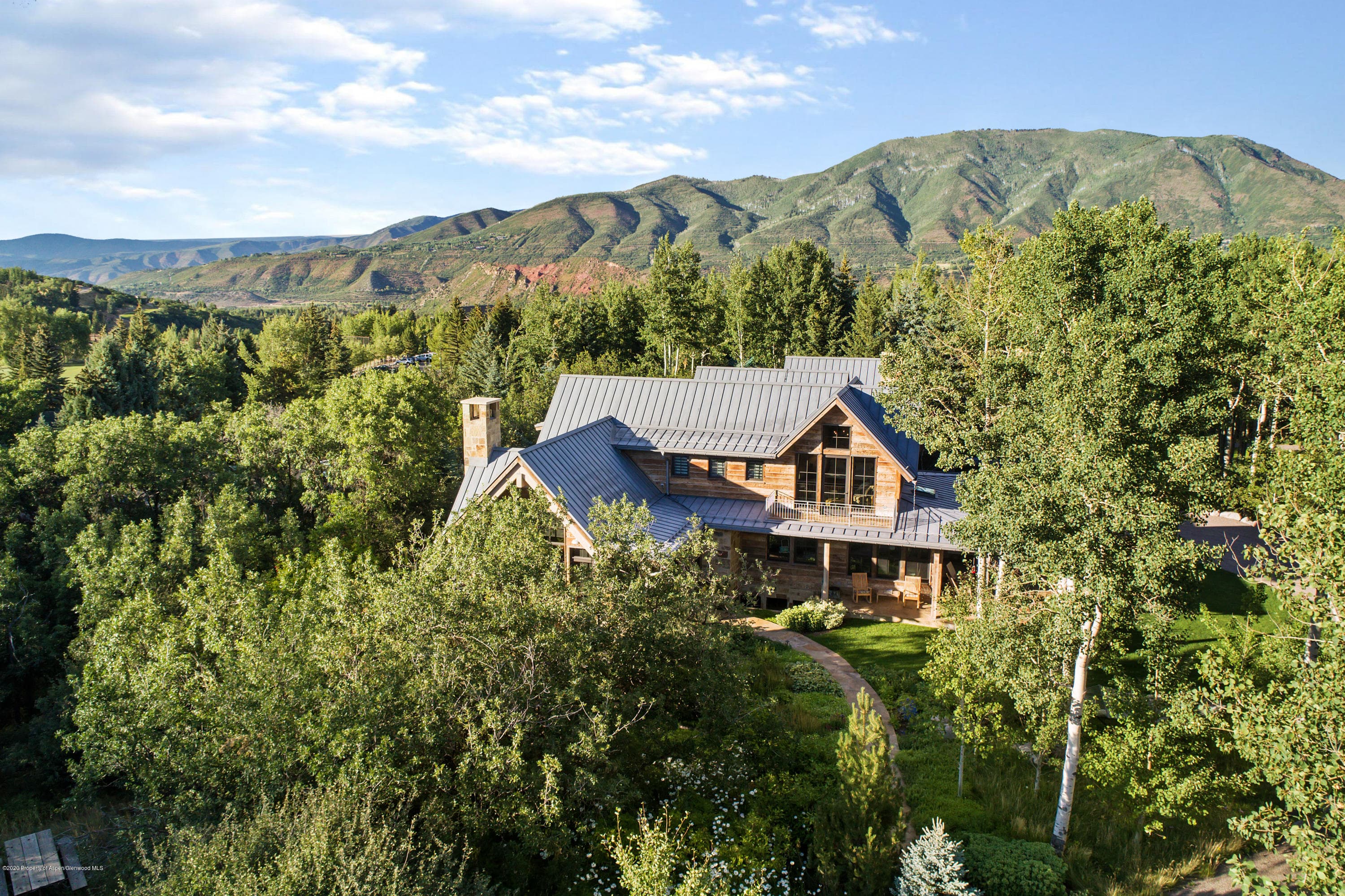 65 Glen Garry Drive - Photo 2
