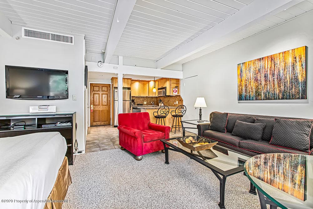 617 E Cooper Avenue 215 - Photo 3