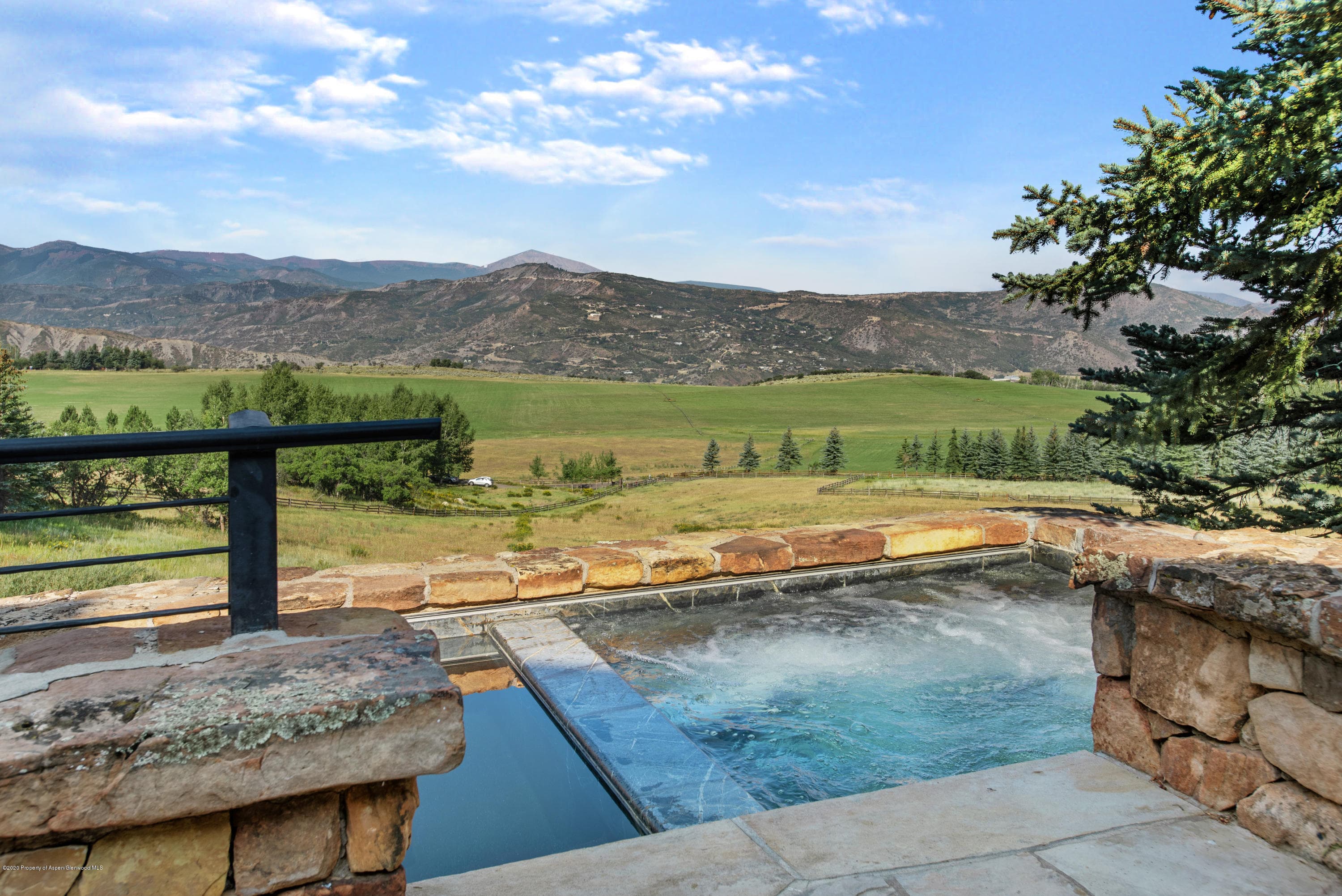 565 N Starwood Drive, Aspen, CO 81611 - Photo 4