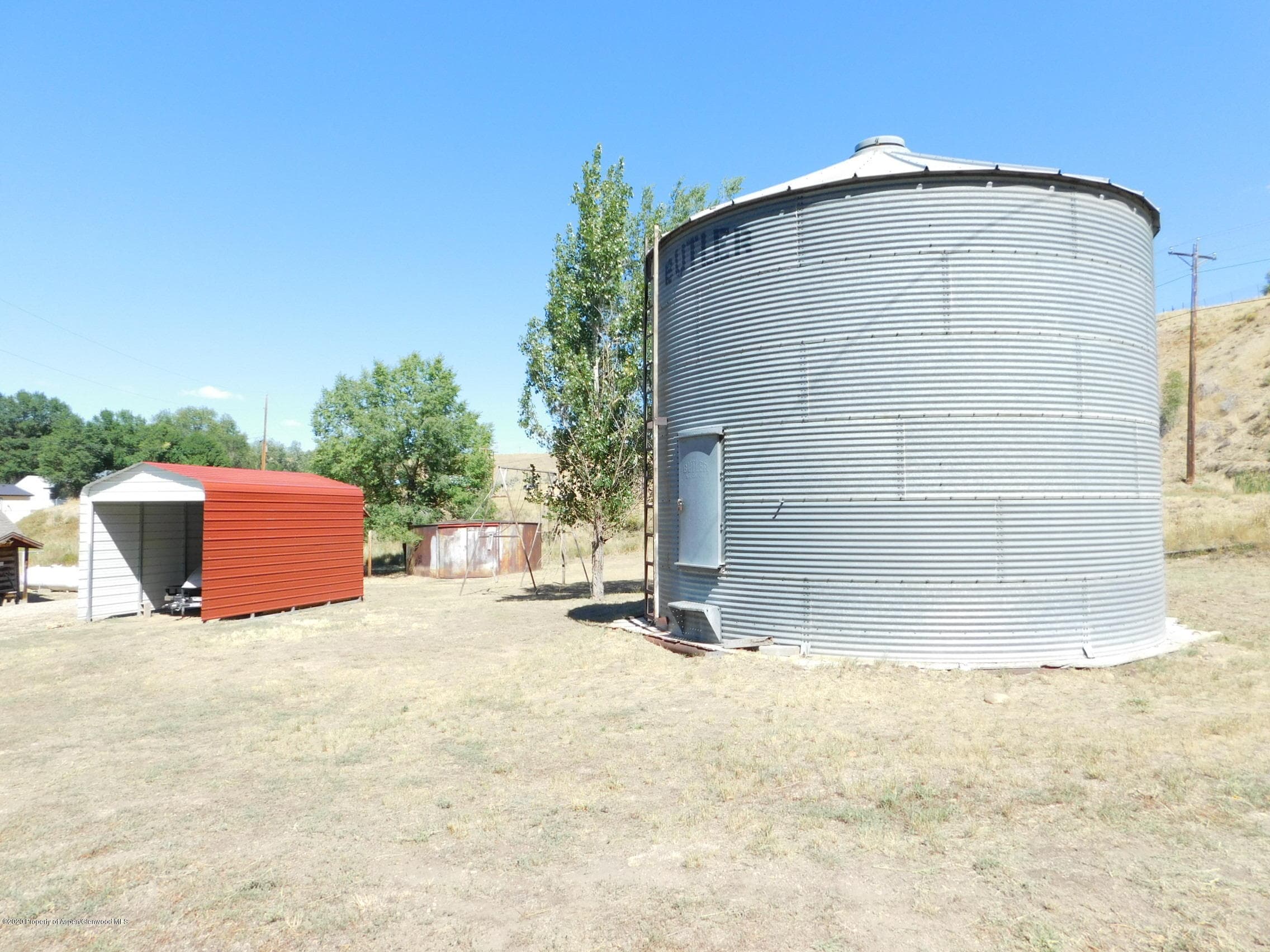 1540 E Victory Way, Craig, CO 81625 - Photo 2