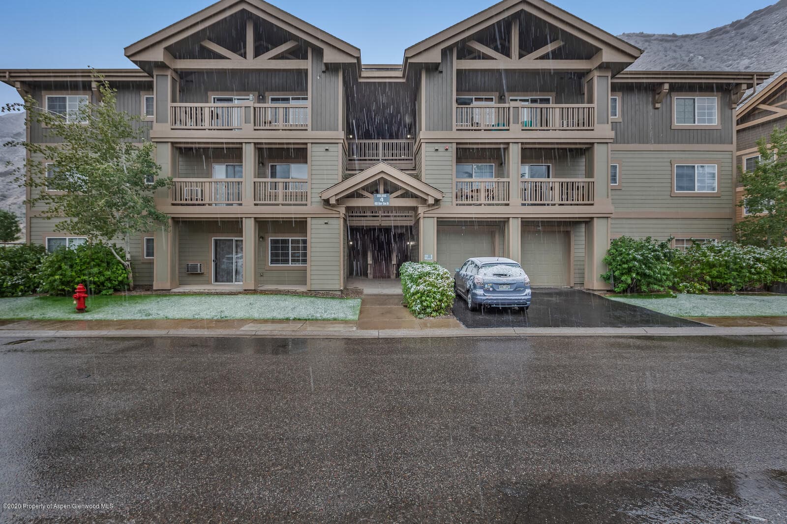 488 River View Drive 407, New Castle, CO 81647 - Photo 1