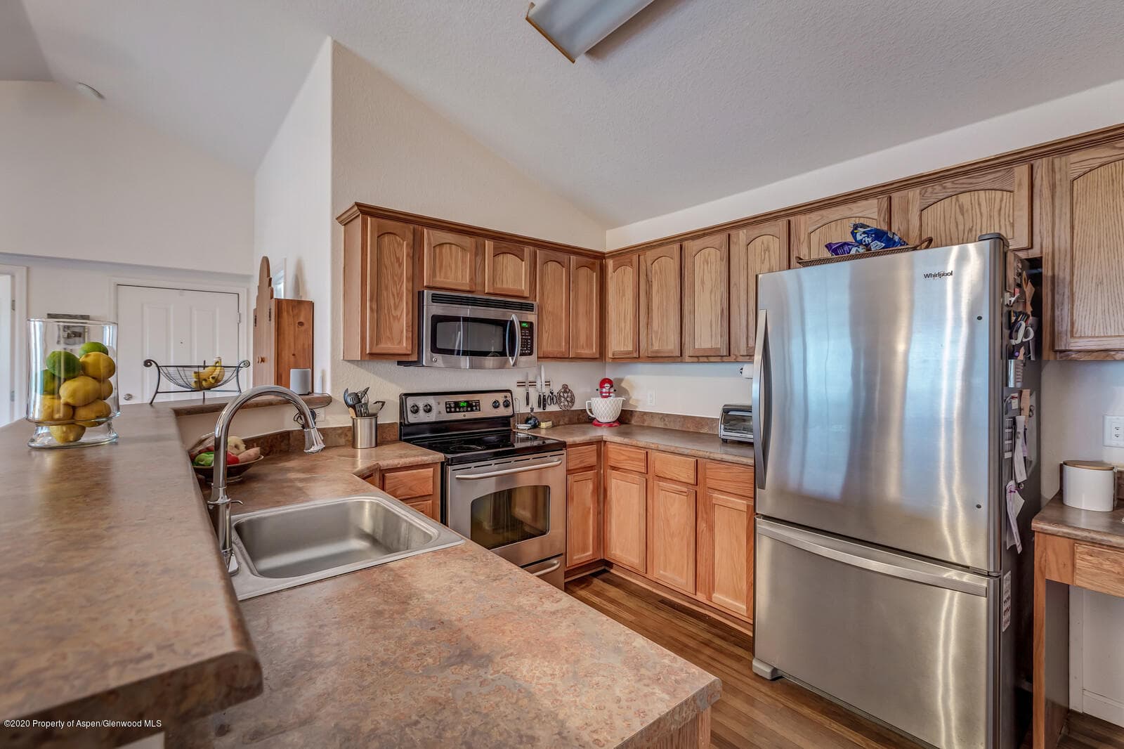 488 River View Drive 407, New Castle, CO 81647 - Photo 7