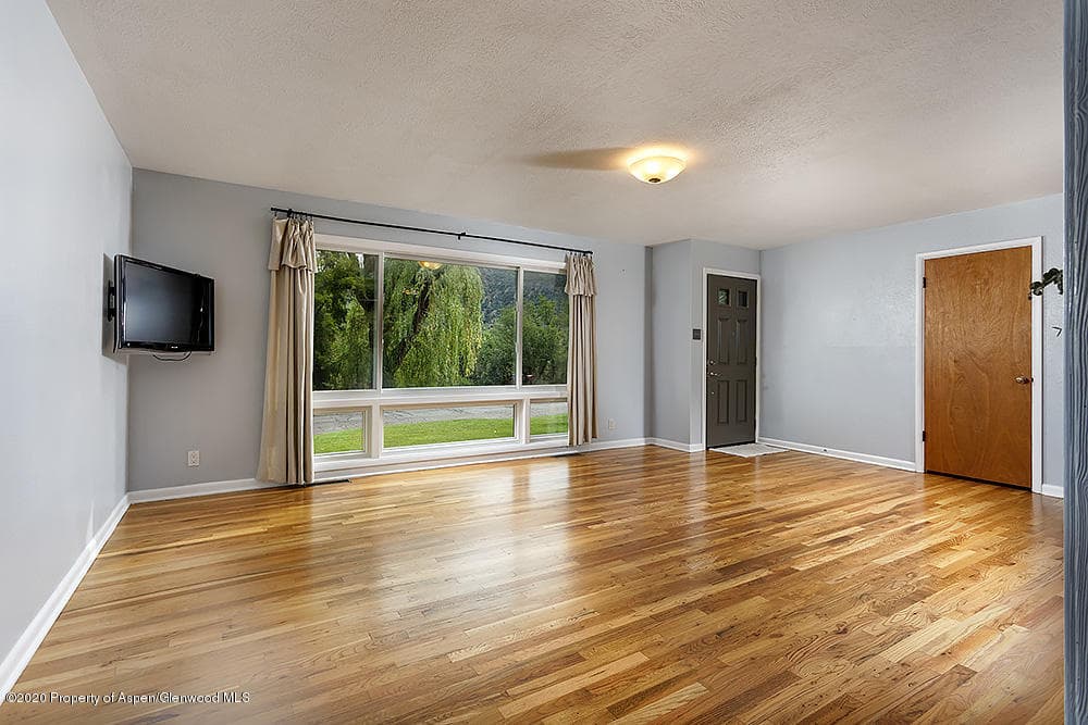 1111 Riverview Drive, Glenwood Springs, CO 81601 - Photo 6