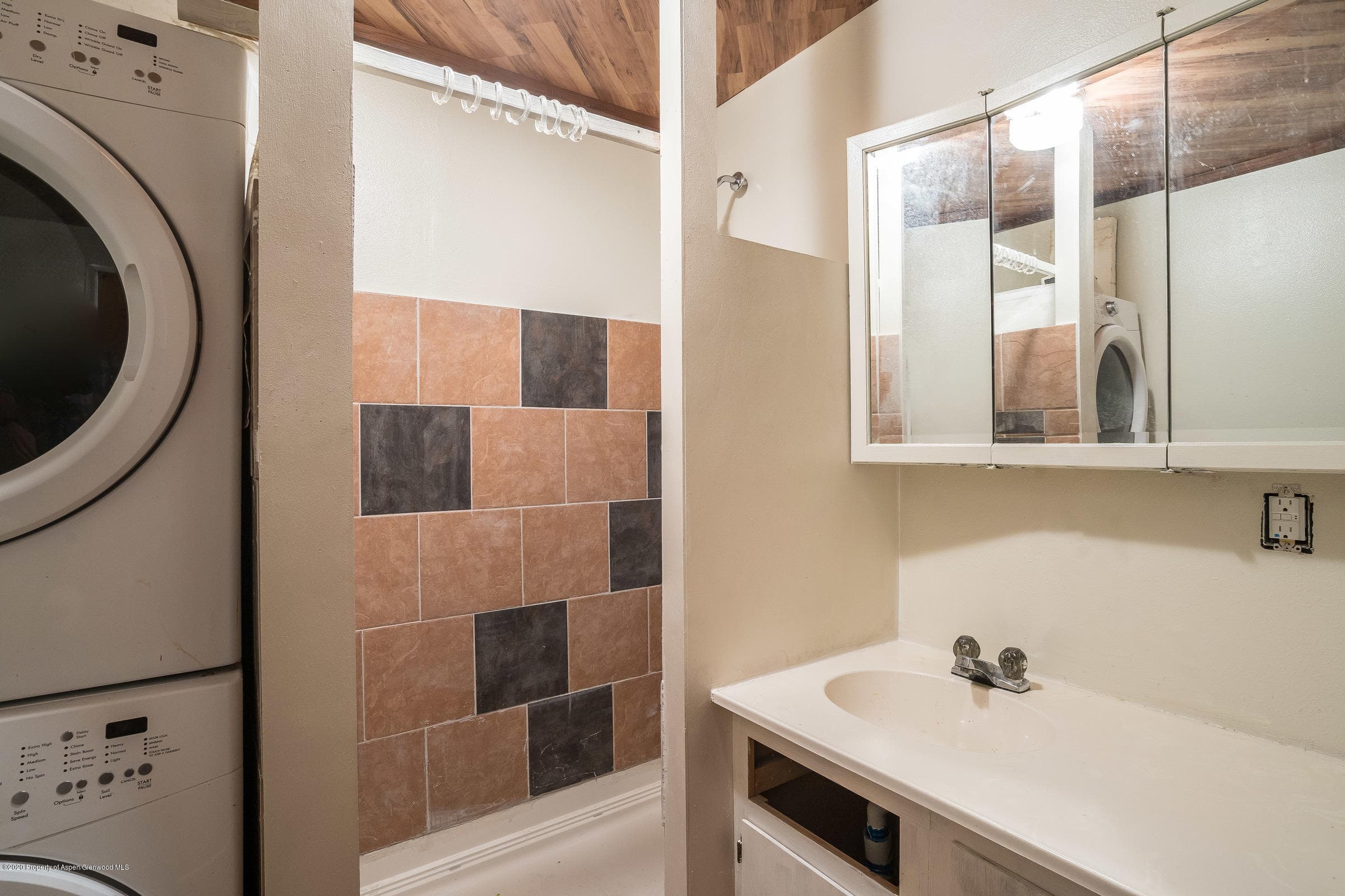 361 Barclay Street, Craig, CO 81625 - Photo 12