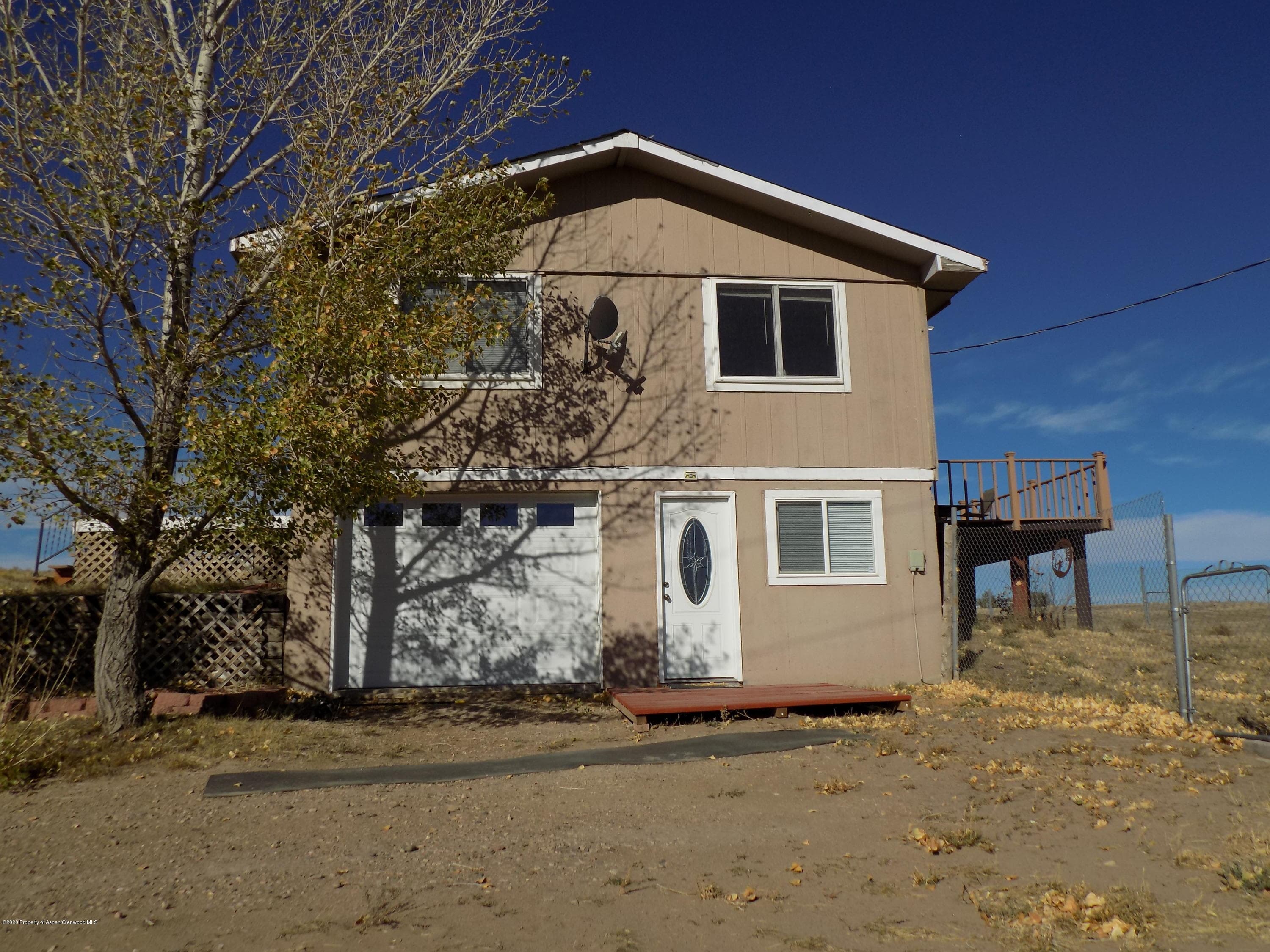 110 Western Avenue, Craig, CO 81625 - Photo 2