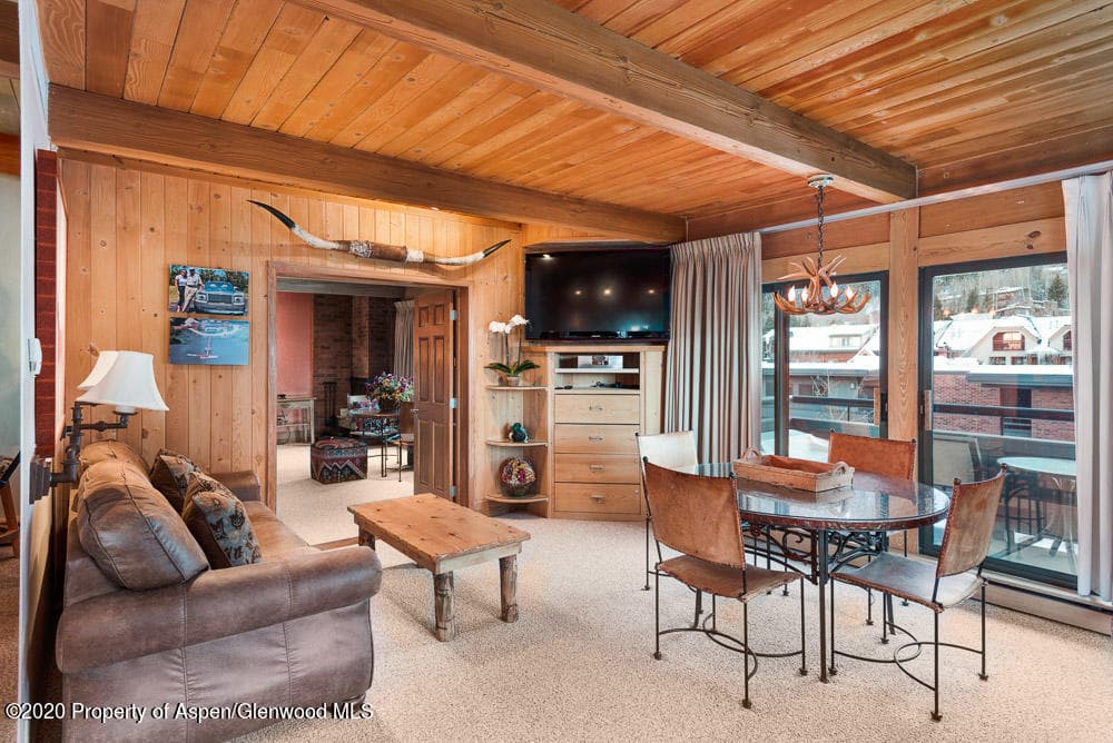 617 E Cooper Avenue 418 - Photo 8