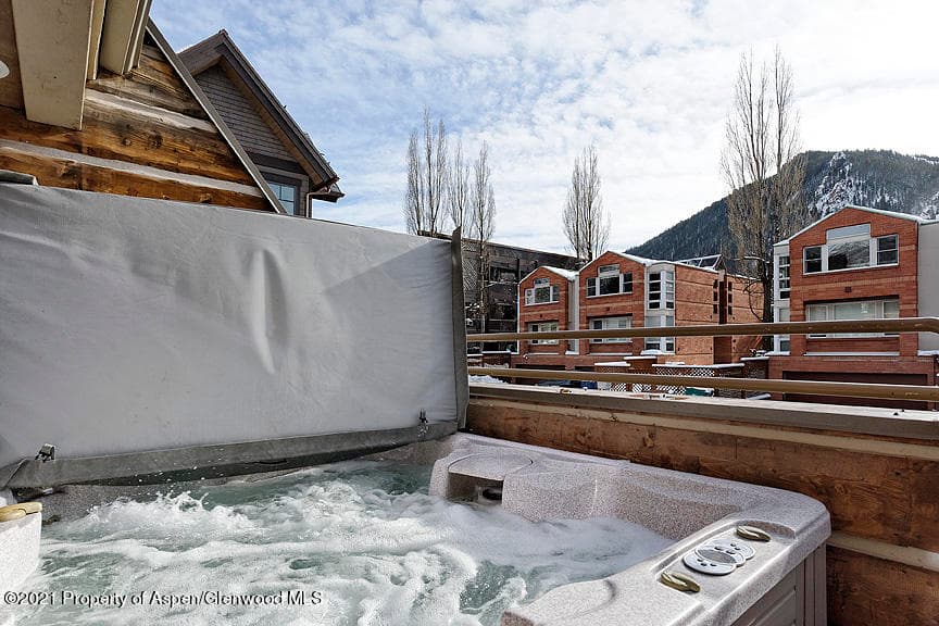 715 E Hopkins Avenue, Aspen, CO 81611 - Photo 17