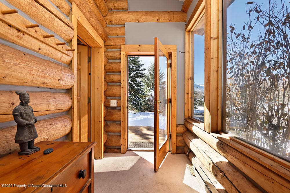 50 Alexander Avenue - Photo 3