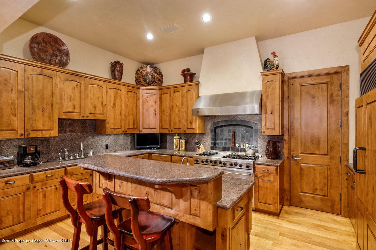 64 Prospector Road Unit 7, Aspen, CO 81611 - Photo 8