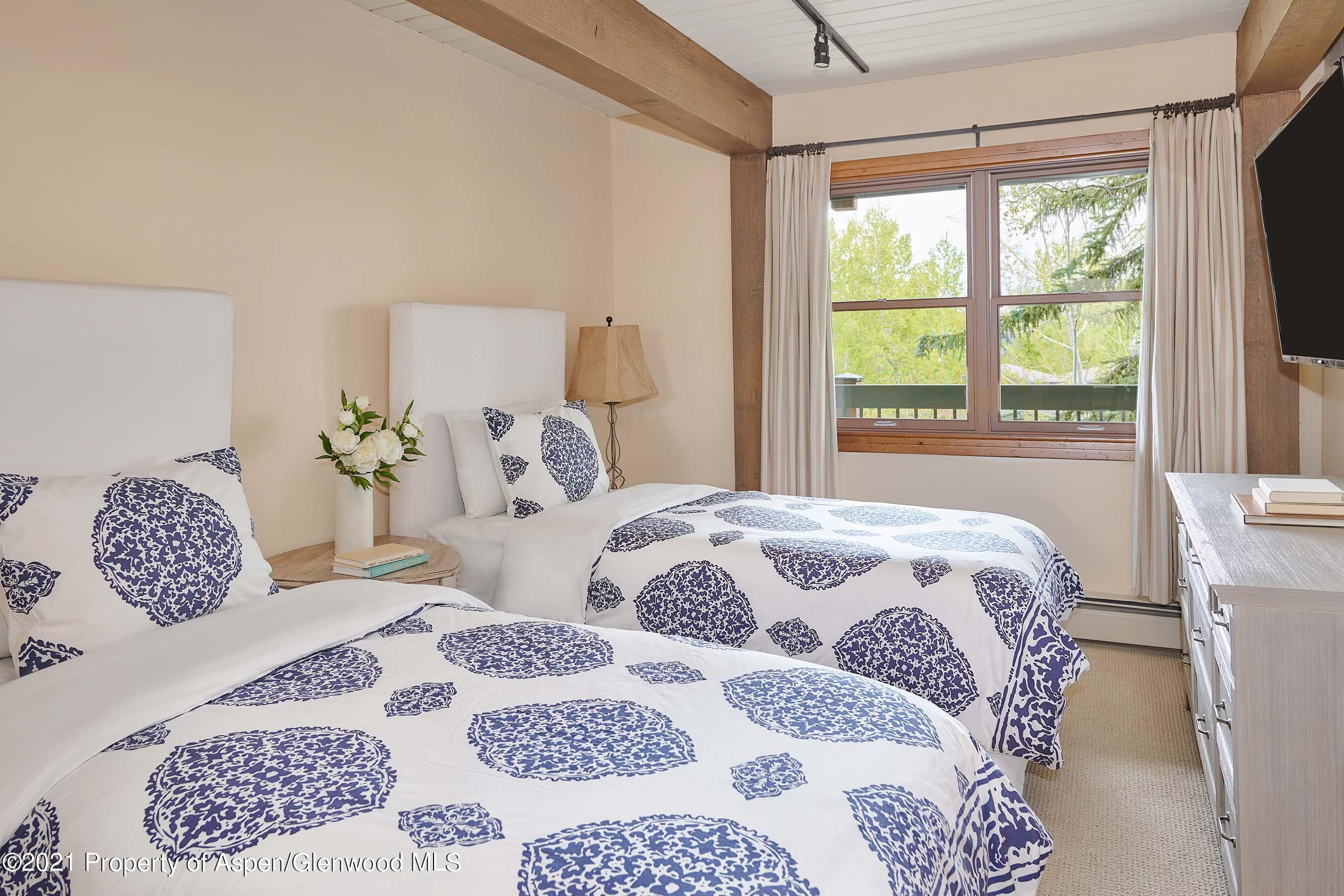 855 Carriage Way 802, Snowmass Village, CO 81615 - Photo 12