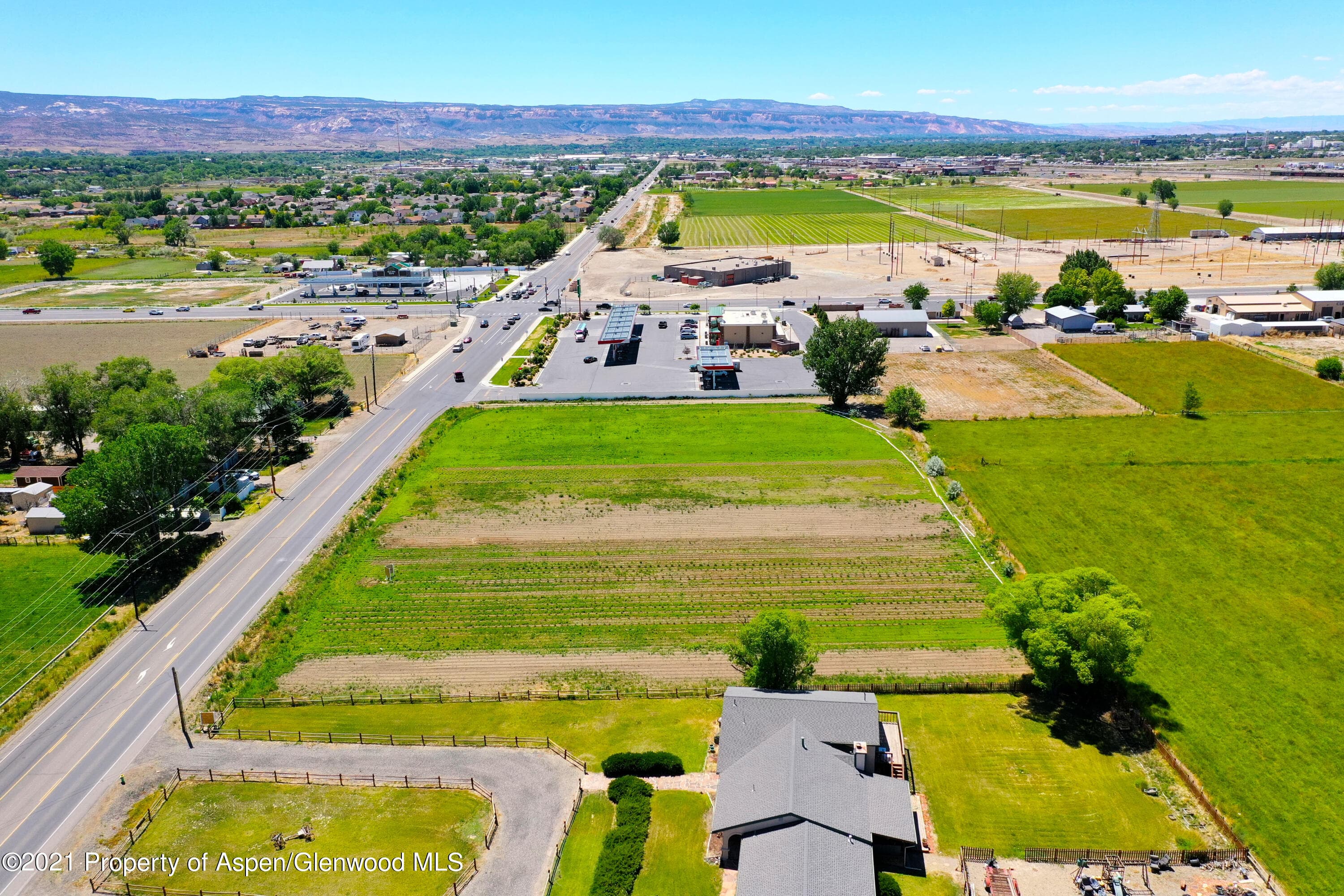 2910 D Road, Grand Junction, CO 81504 - Photo 3