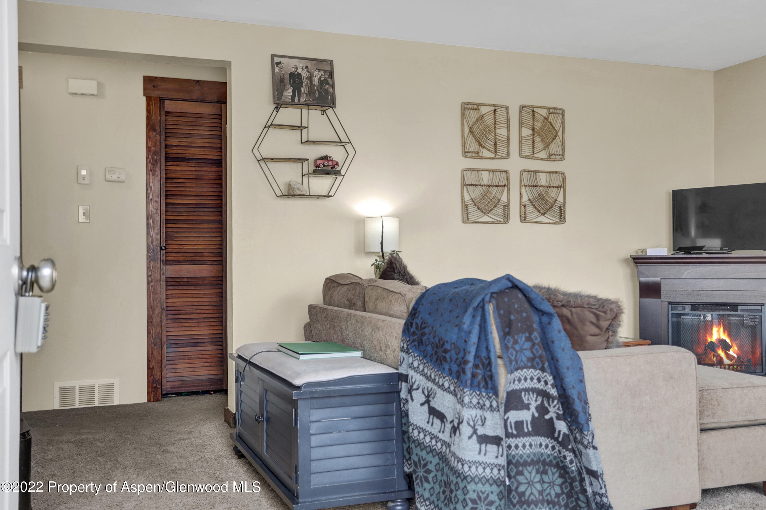 689 Washington Avenue A, Hayden, CO 81639 - Photo 2
