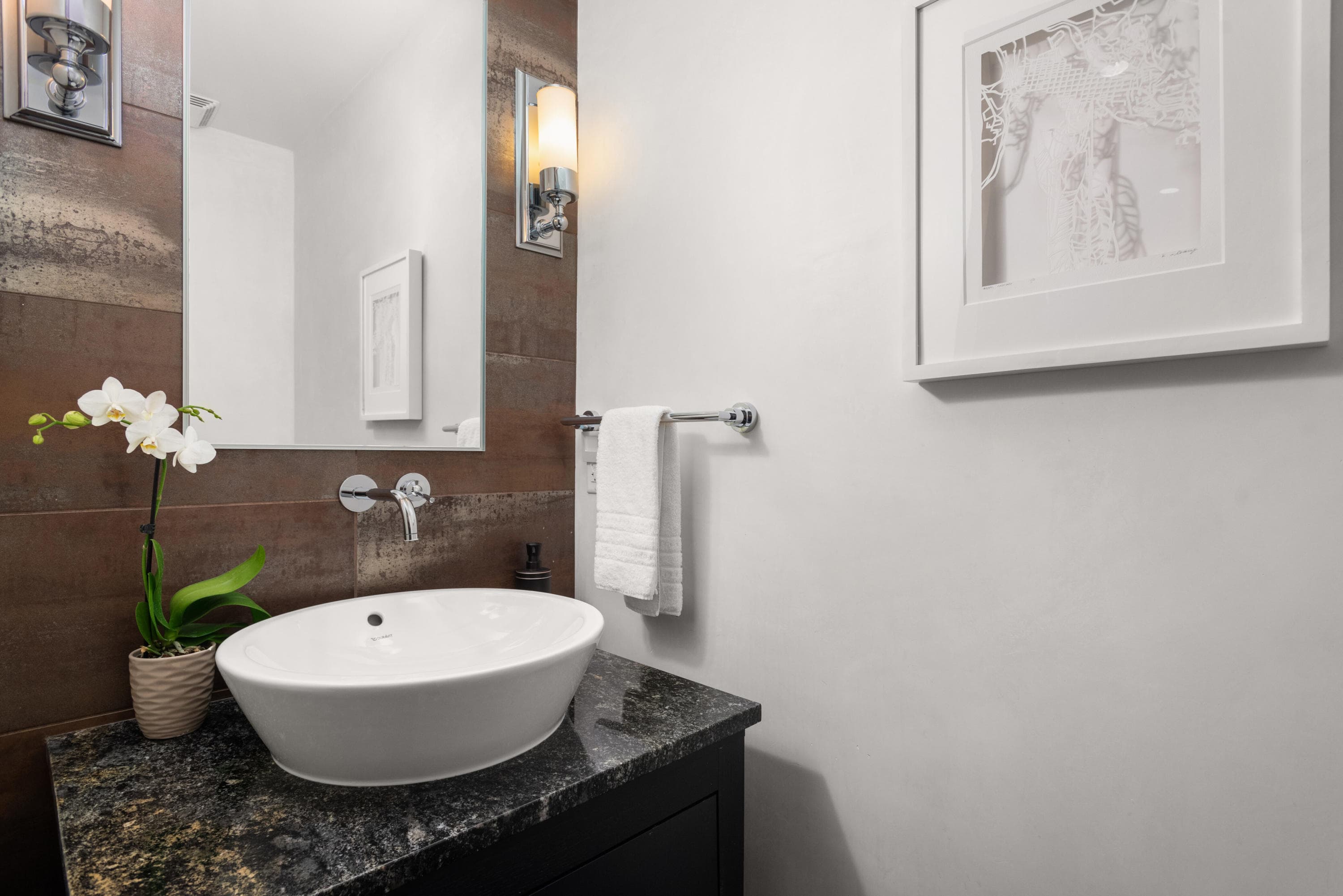 233 E Cooper Avenue 104, Aspen, CO 81611 - Photo 24