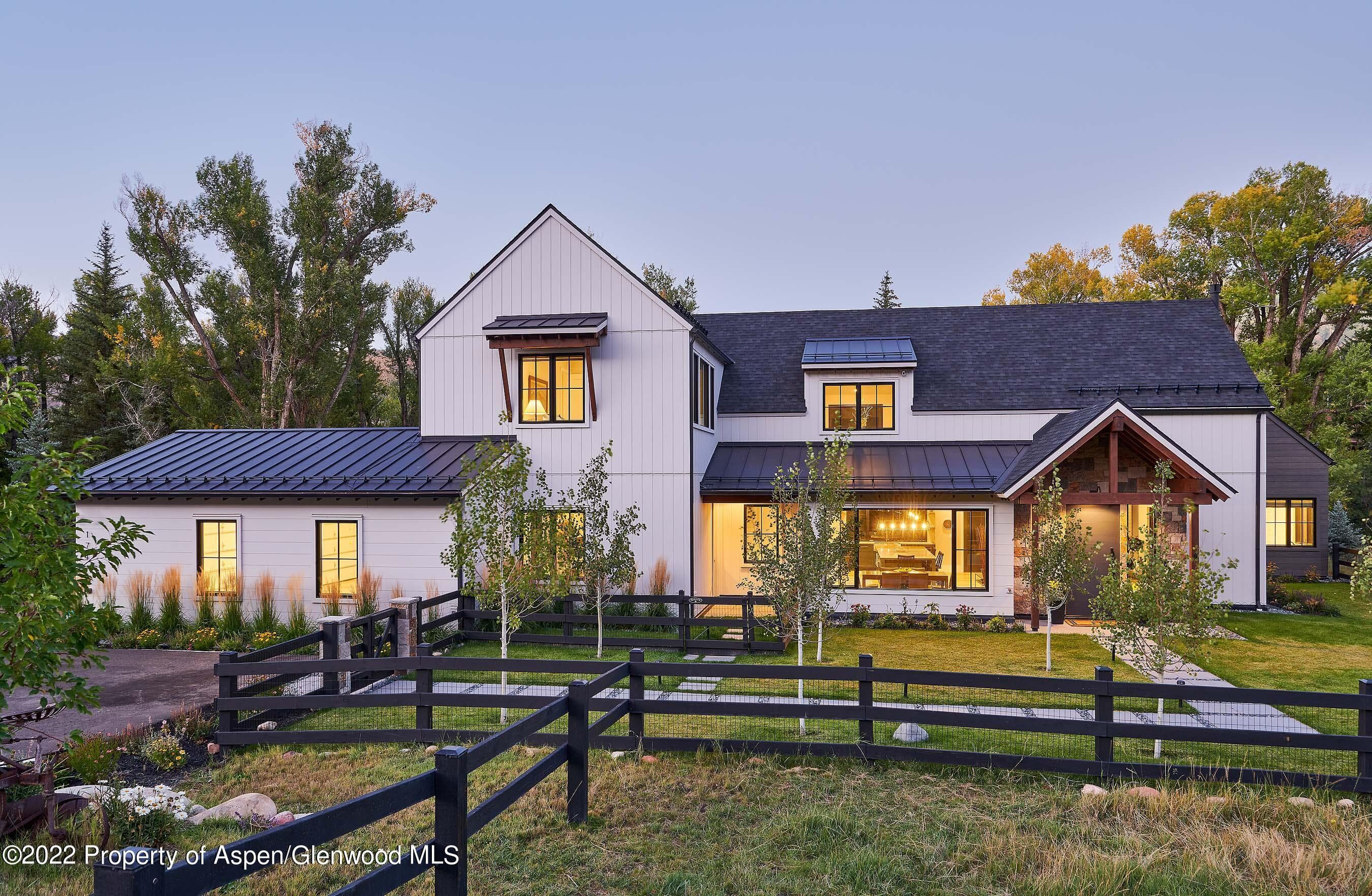 174 Twining Flats Road - Photo 3