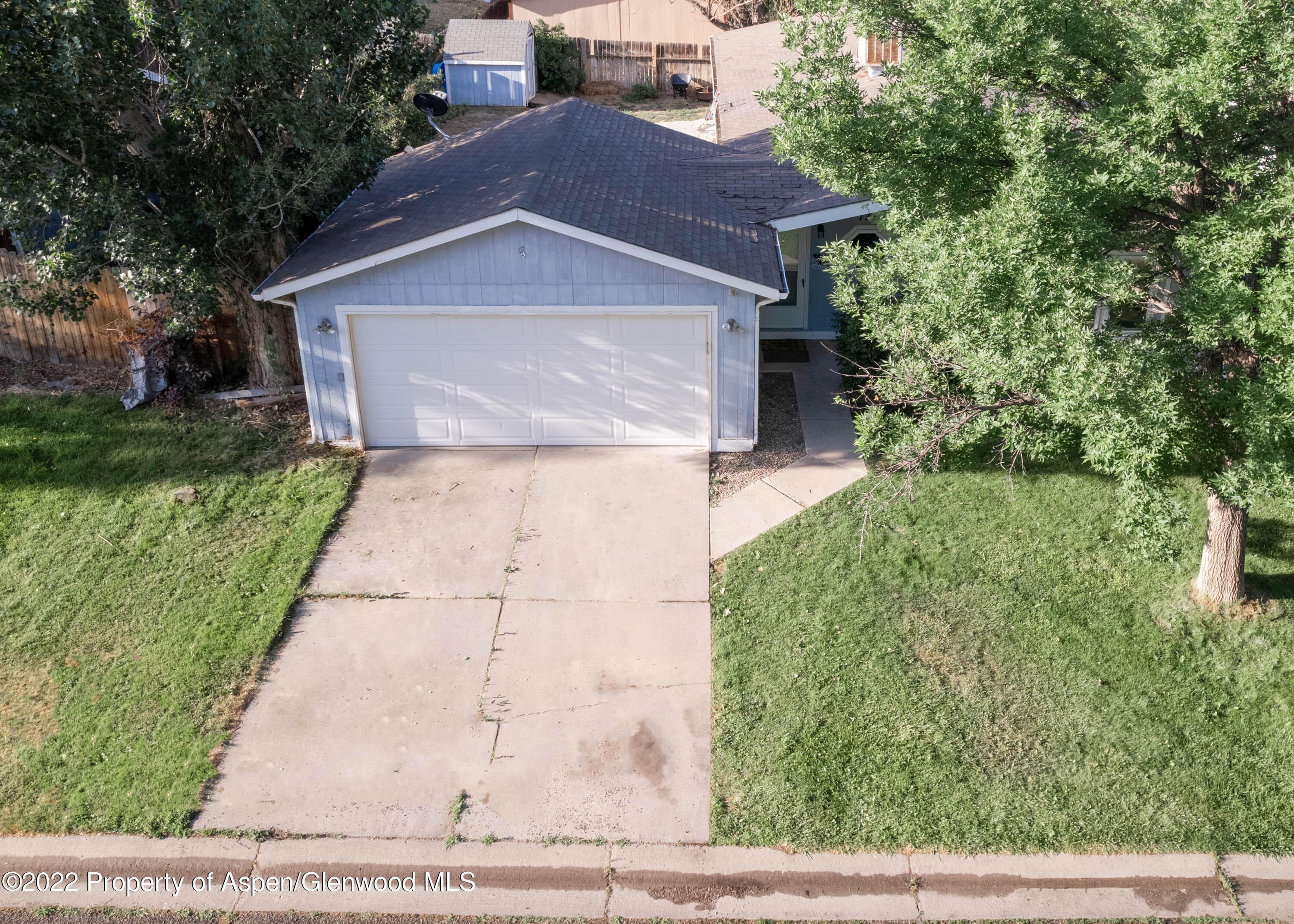 175 Cedar Circle, Parachute, CO 81635 - Photo 2