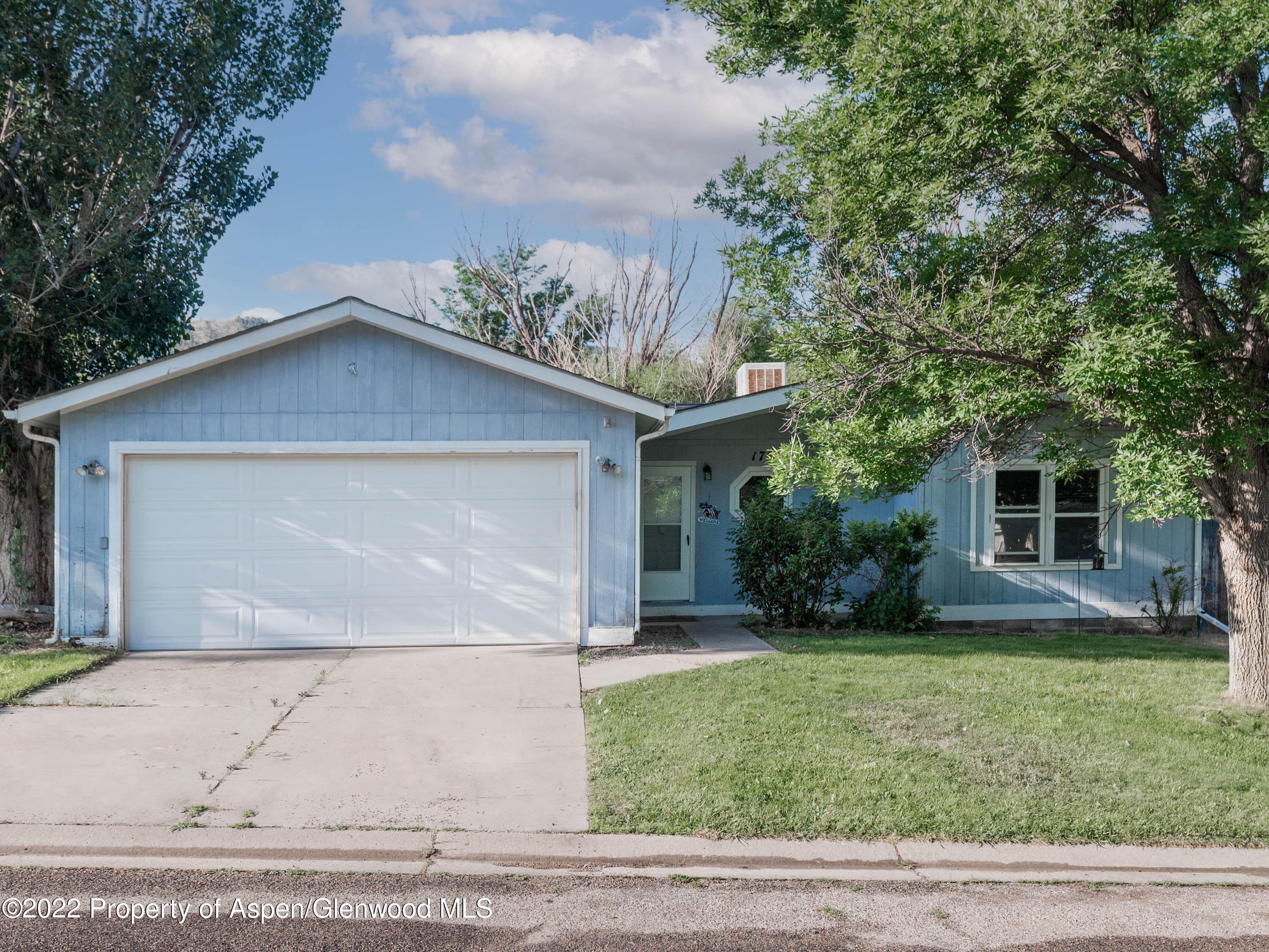 175 Cedar Circle, Parachute, CO 81635 - Photo 3