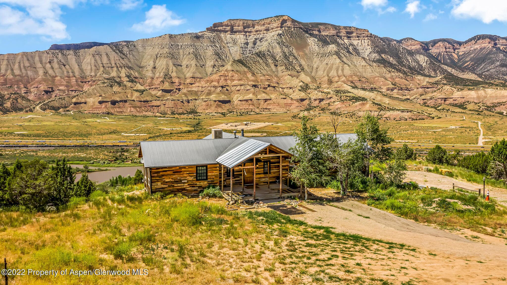 999 Co Rd 309, Parachute, CO 81635 - Photo 1