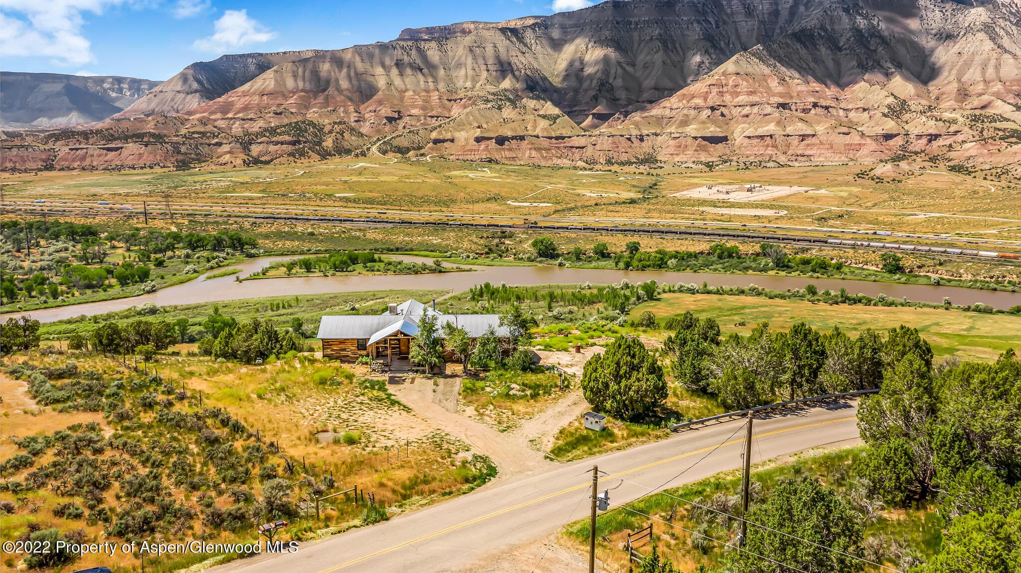 999 Co Rd 309, Parachute, CO 81635 - Photo 4